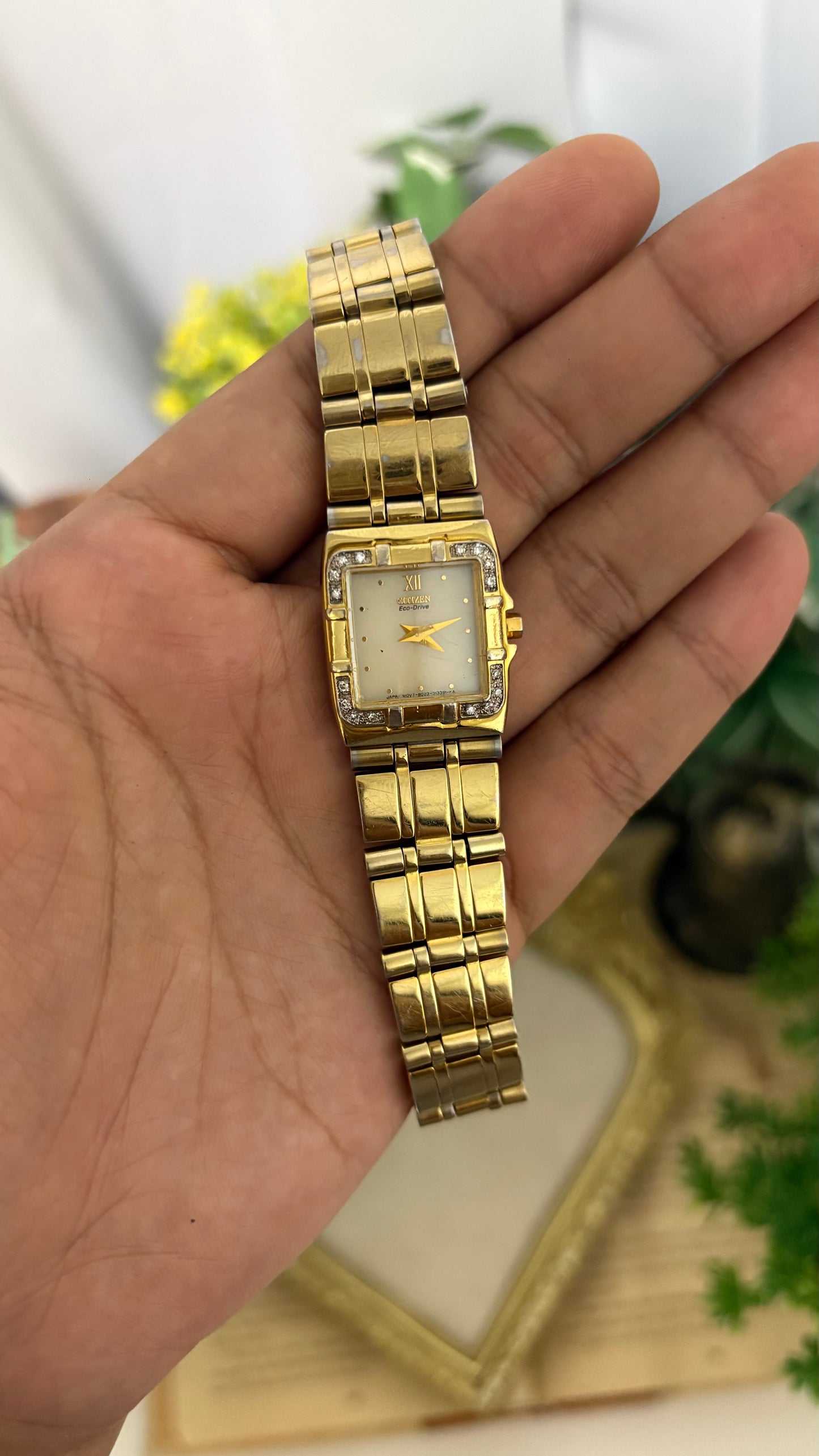 Vintage Citizen Eco-Drive Watch in Gold Tone Mother of Pearl Dial