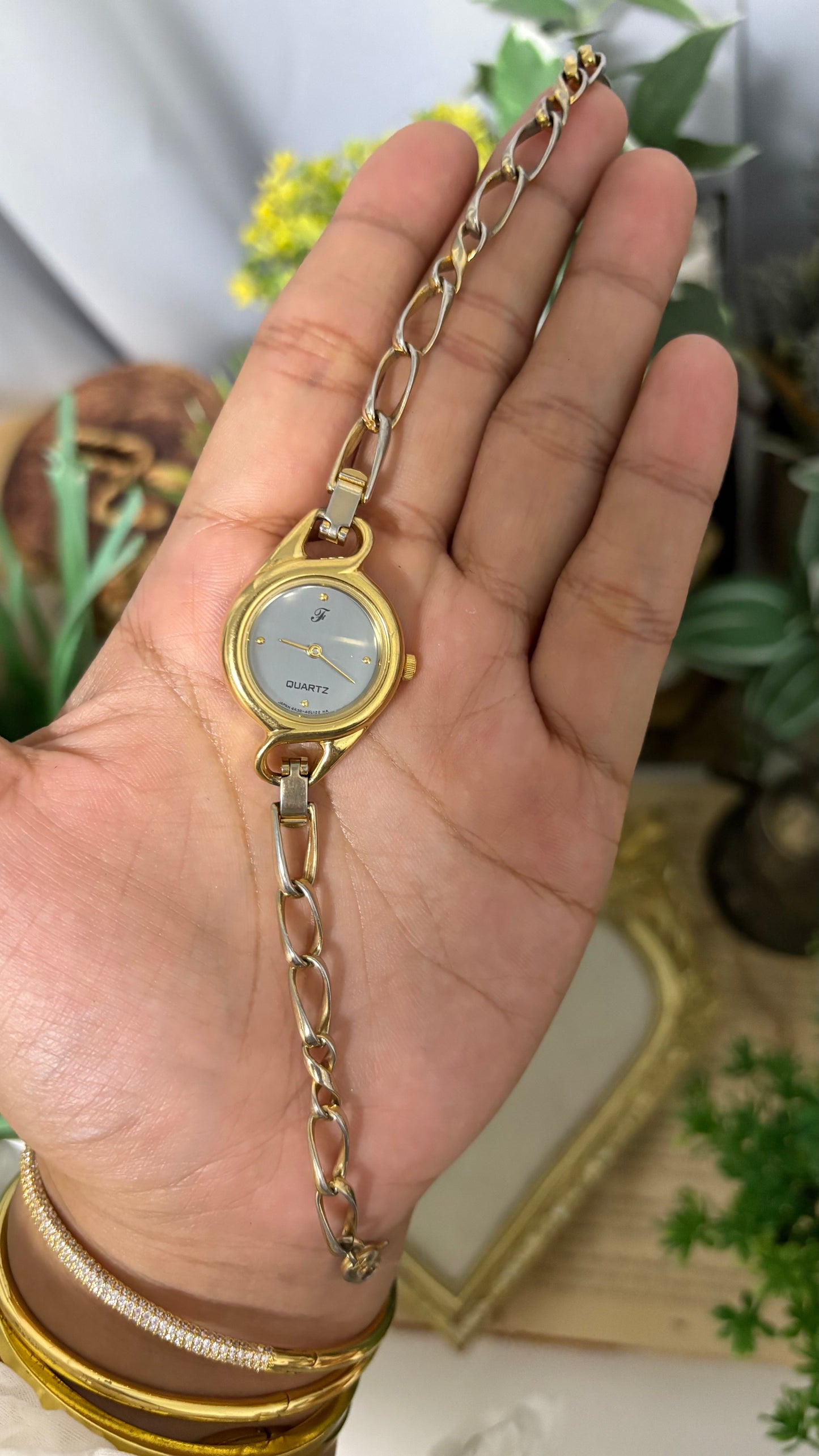 Vintage Oppen by Citizen Watch in Gold Tone