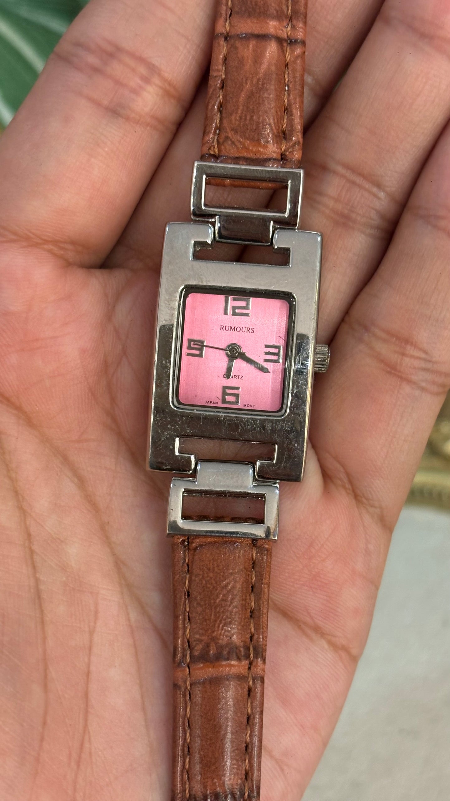 Vintage Rumours Tank Watch in Brown Leather Straps