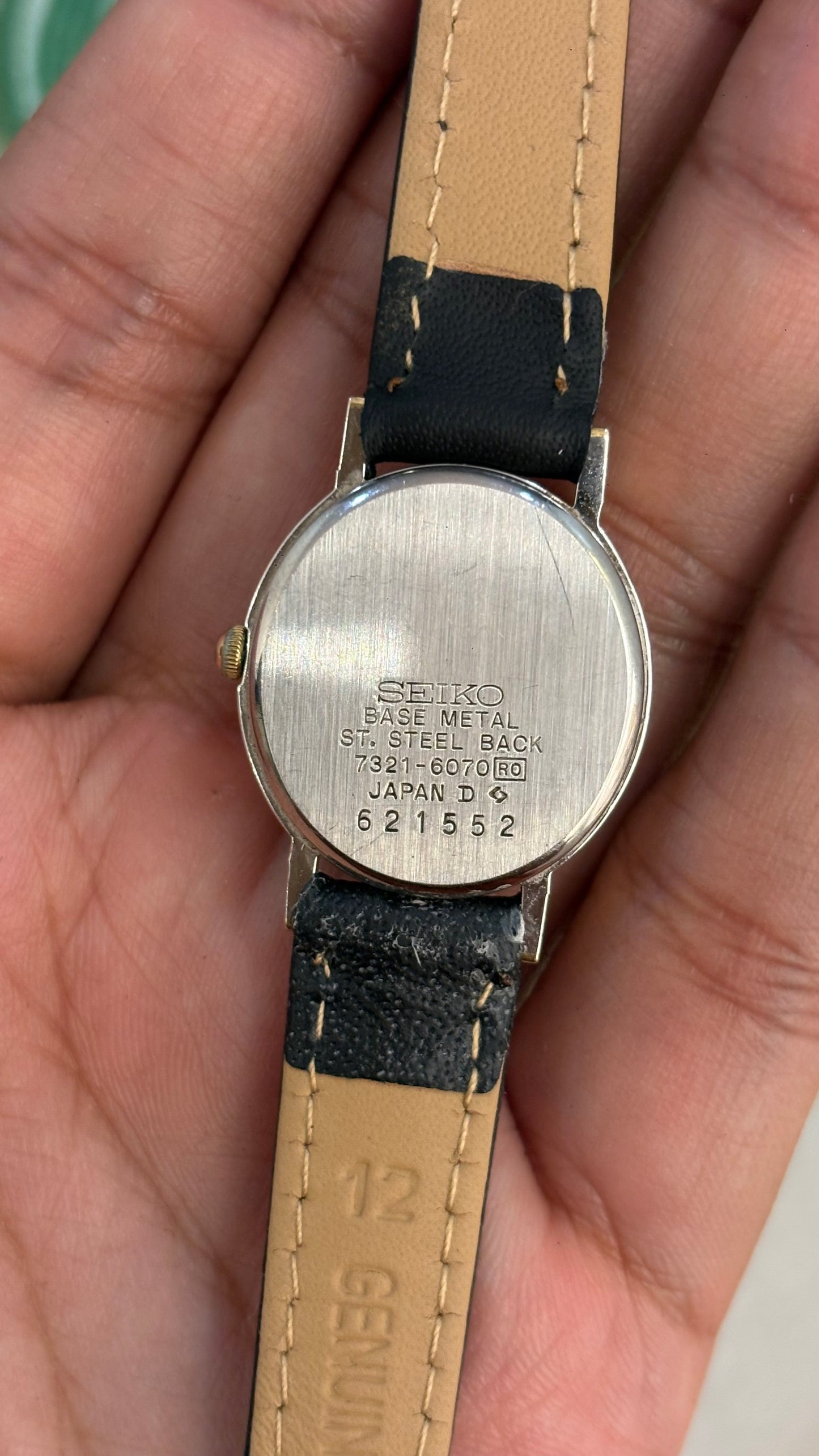 Vintage Seiko Watch in Black Leather Straps Oval Face