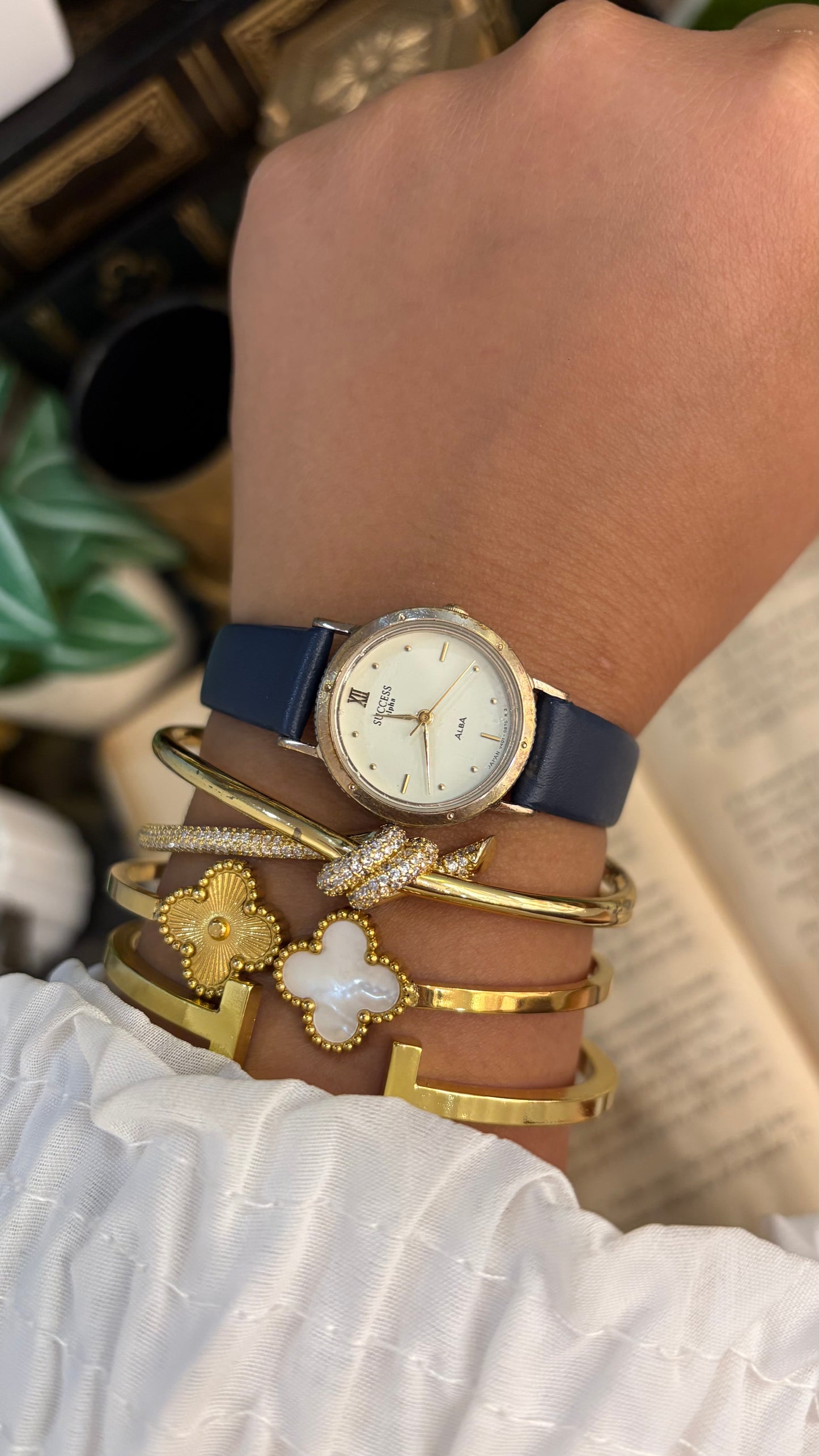 Vintage Success Alba by Seiko Watch in Blue Leather Straps