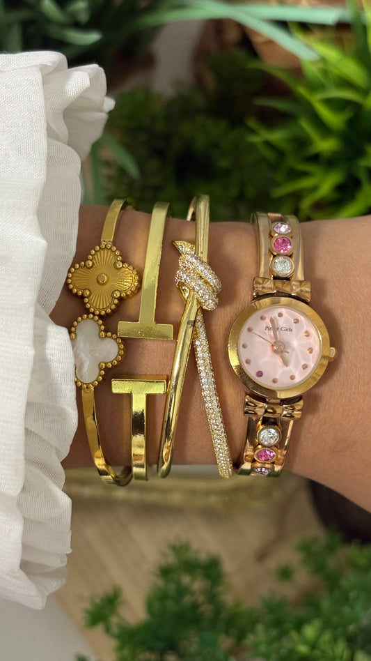 Vintage Pinky Girls Coquette Watch in Rose Gold Tone with Dancing Diamonds