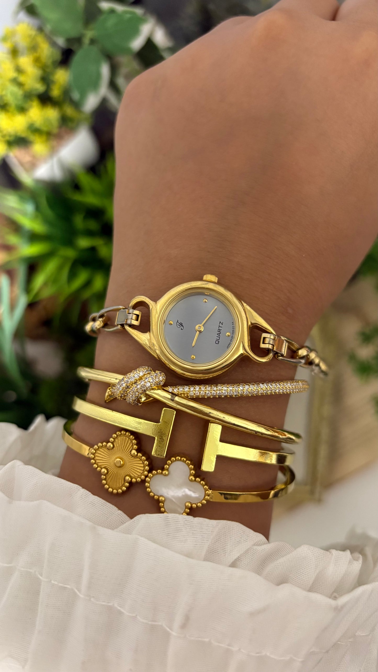 Vintage Oppen by Citizen Watch in Gold Tone