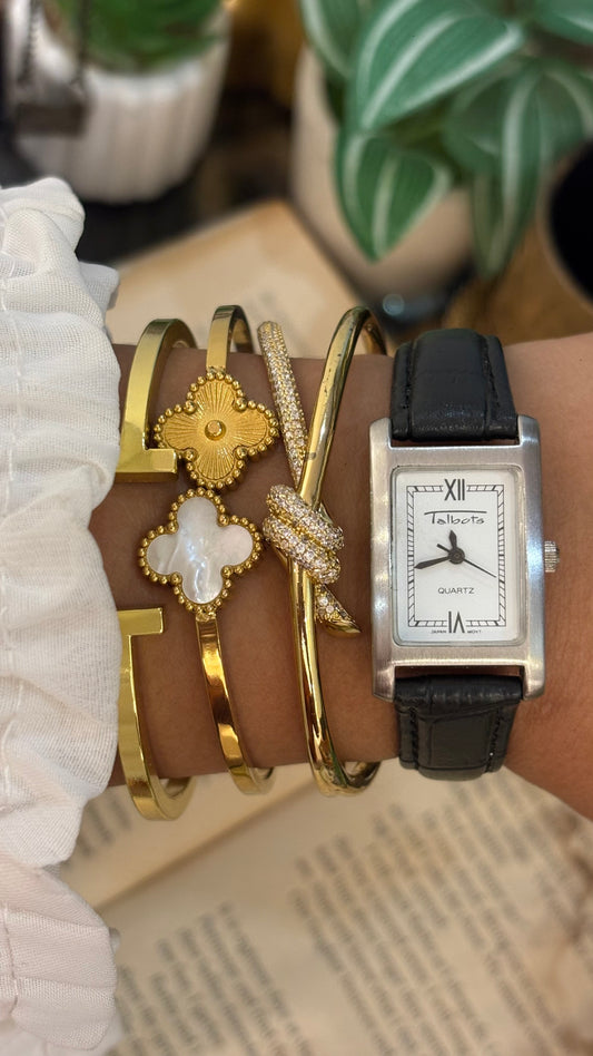 Vintage Talbots Tank Watch in Black Leather Straps