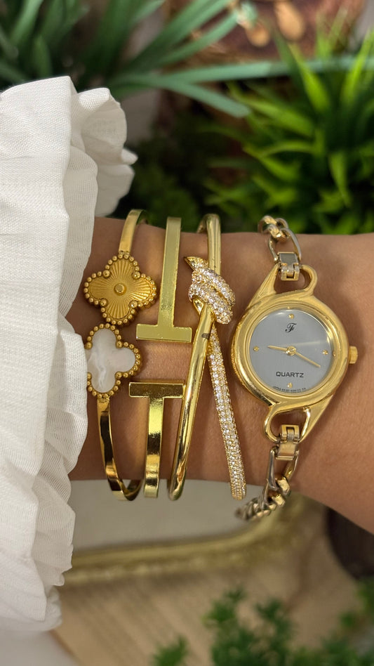 Vintage Oppen by Citizen Watch in Gold Tone
