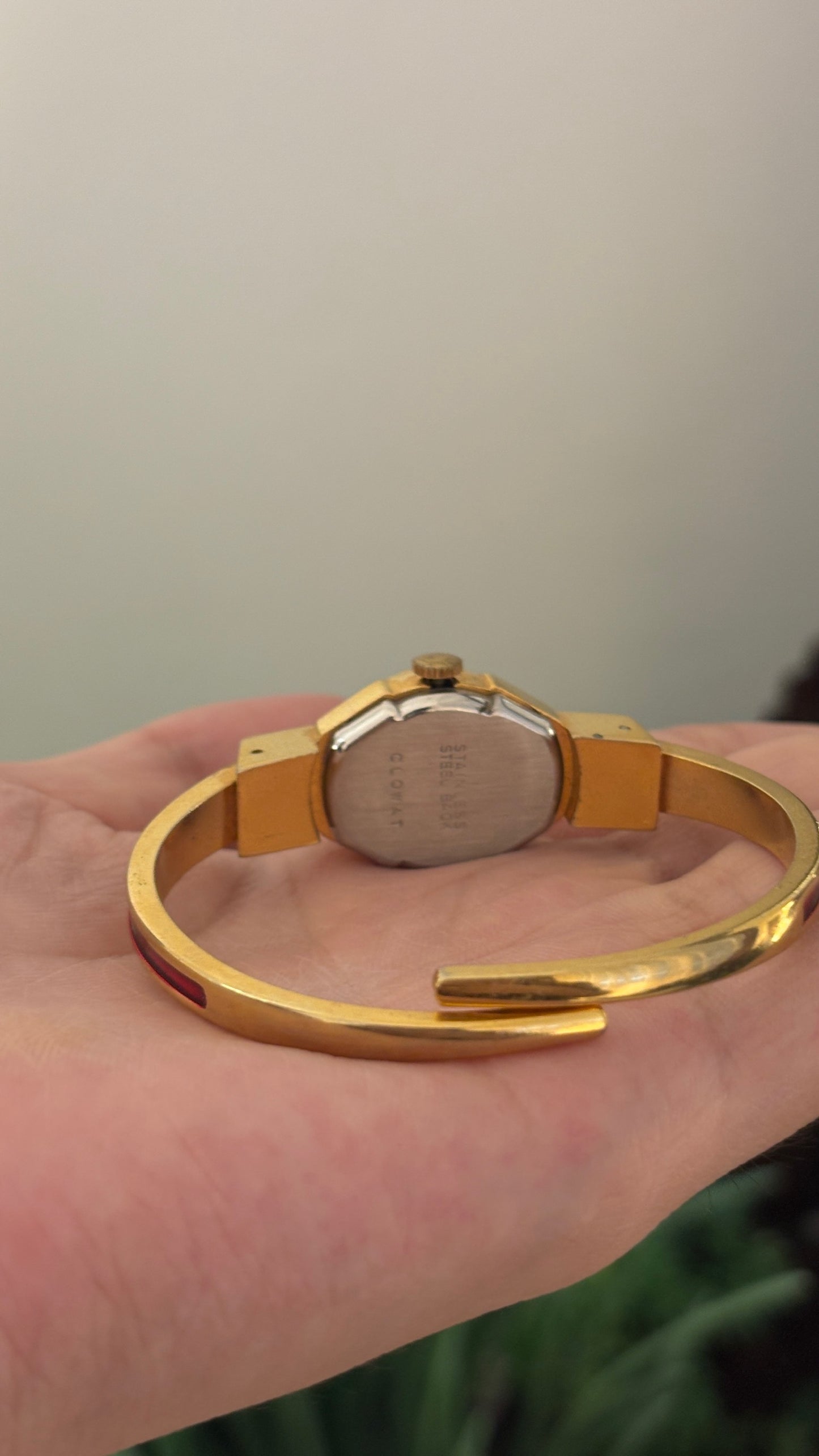 Rare Vintage Clowat Swiss Red Peekaboo Watch in Gold Tone Quartz
