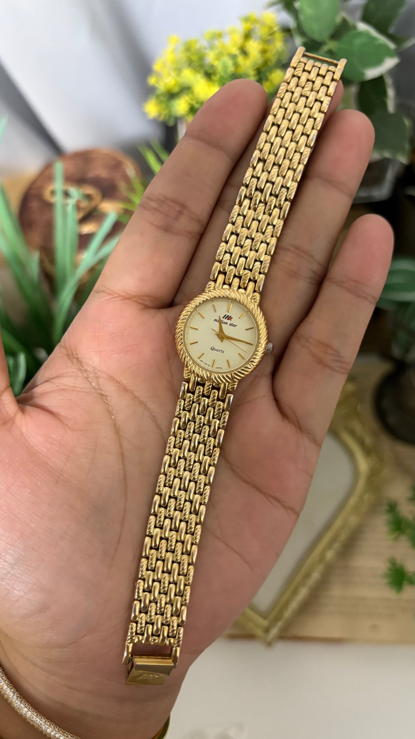 Vintage Million Star Watch in Gold Tone