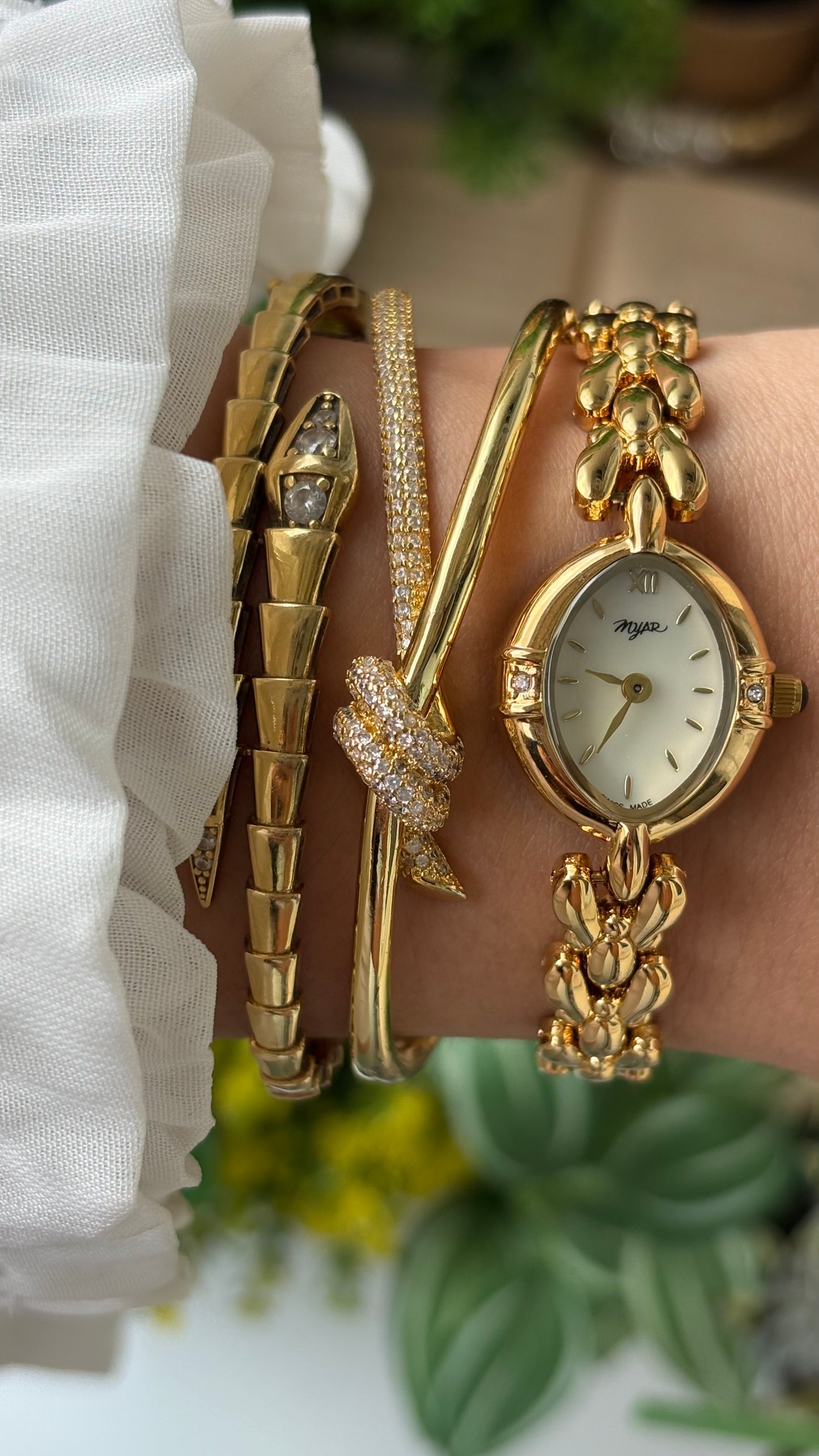 Vintage Myar Swiss Rhinestone Watch in Gold Tone Oval Dial Mother of Pearl Dial Quartz