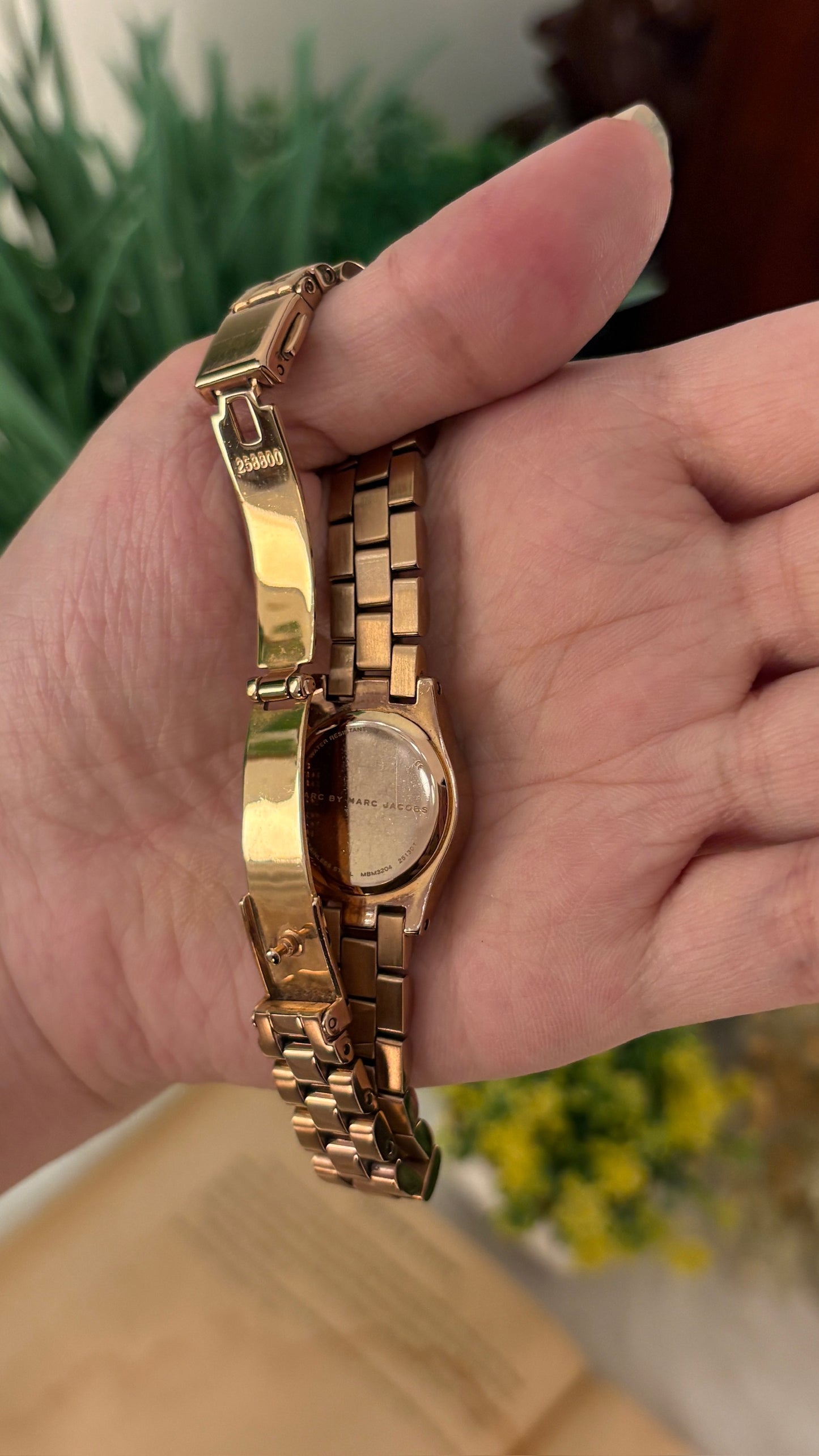 Rare Vintage Marc Jacobs Deep Blue Dial in Rose Gold Tone Quartz