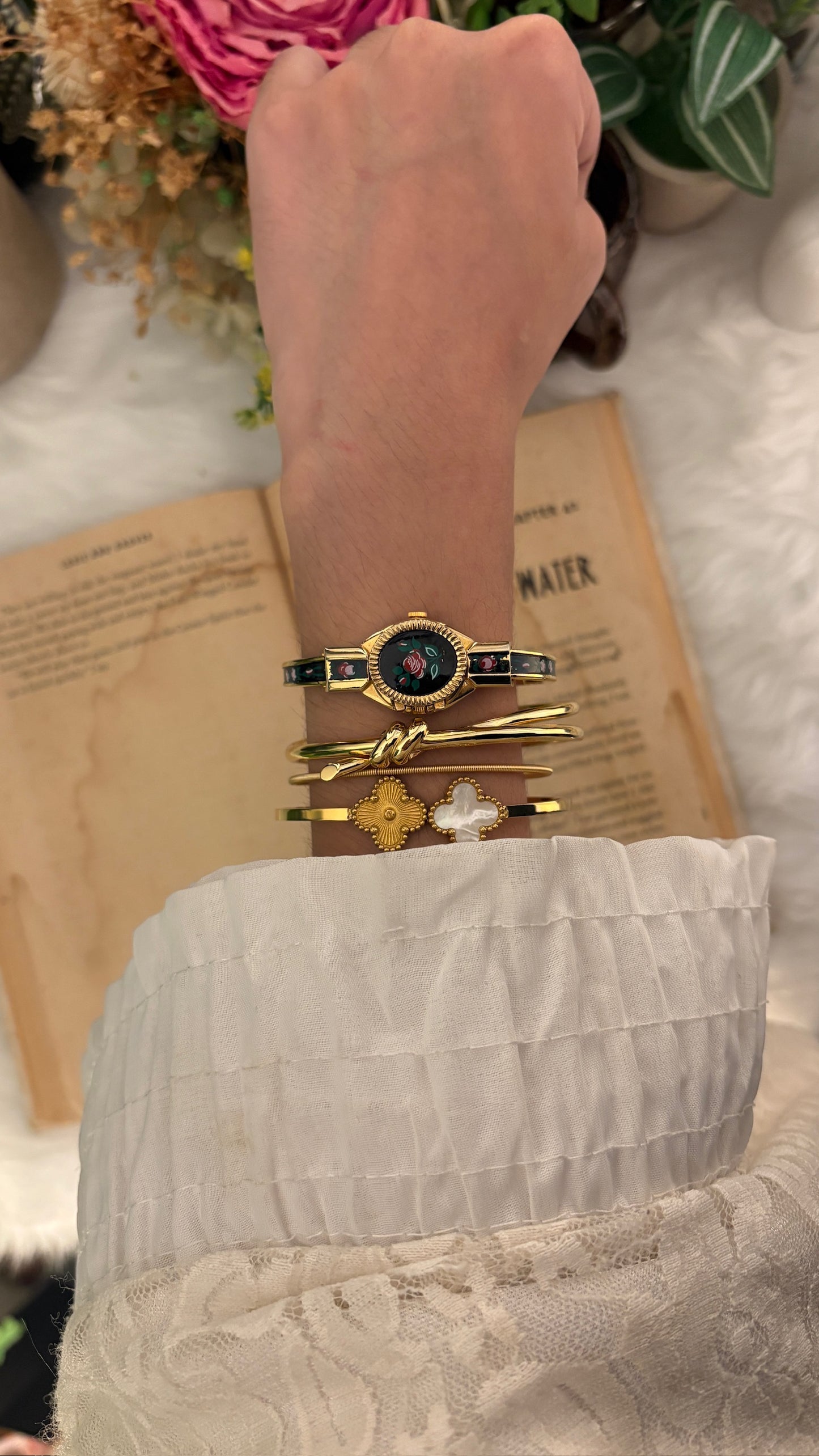 Rare Vintage Chilai Black Peekaboo Watch in Gold Tone Quartz