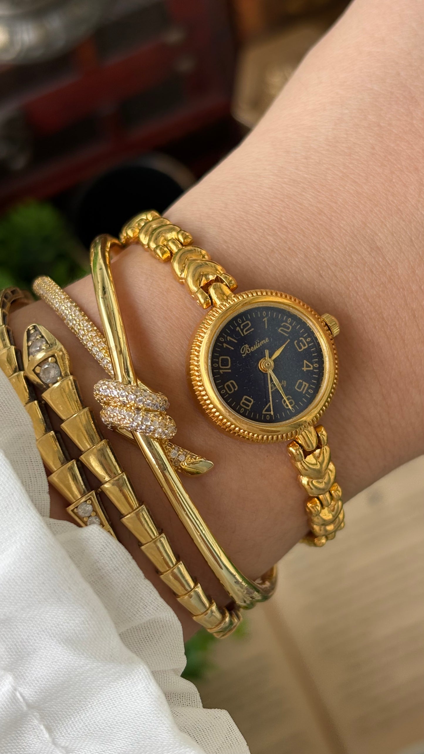 Vintage Bestime Watch in Gold Tone Midnight Blue Dial Quartz