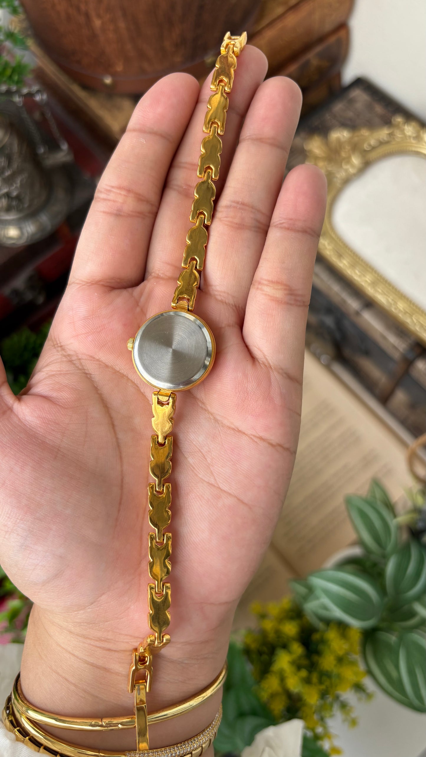 Vintage Bestime Watch in Gold Tone Midnight Blue Dial Quartz