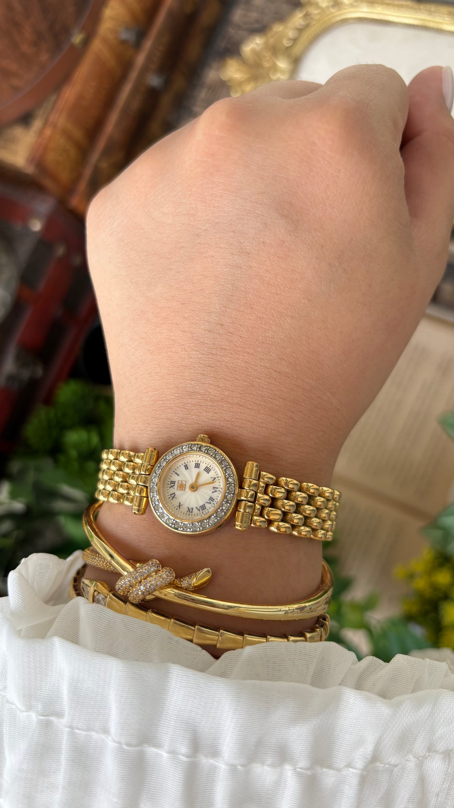 Rare Vintage Yumiko Kimijima Rhinestone Bezel Watch in Gold Tone Quartz