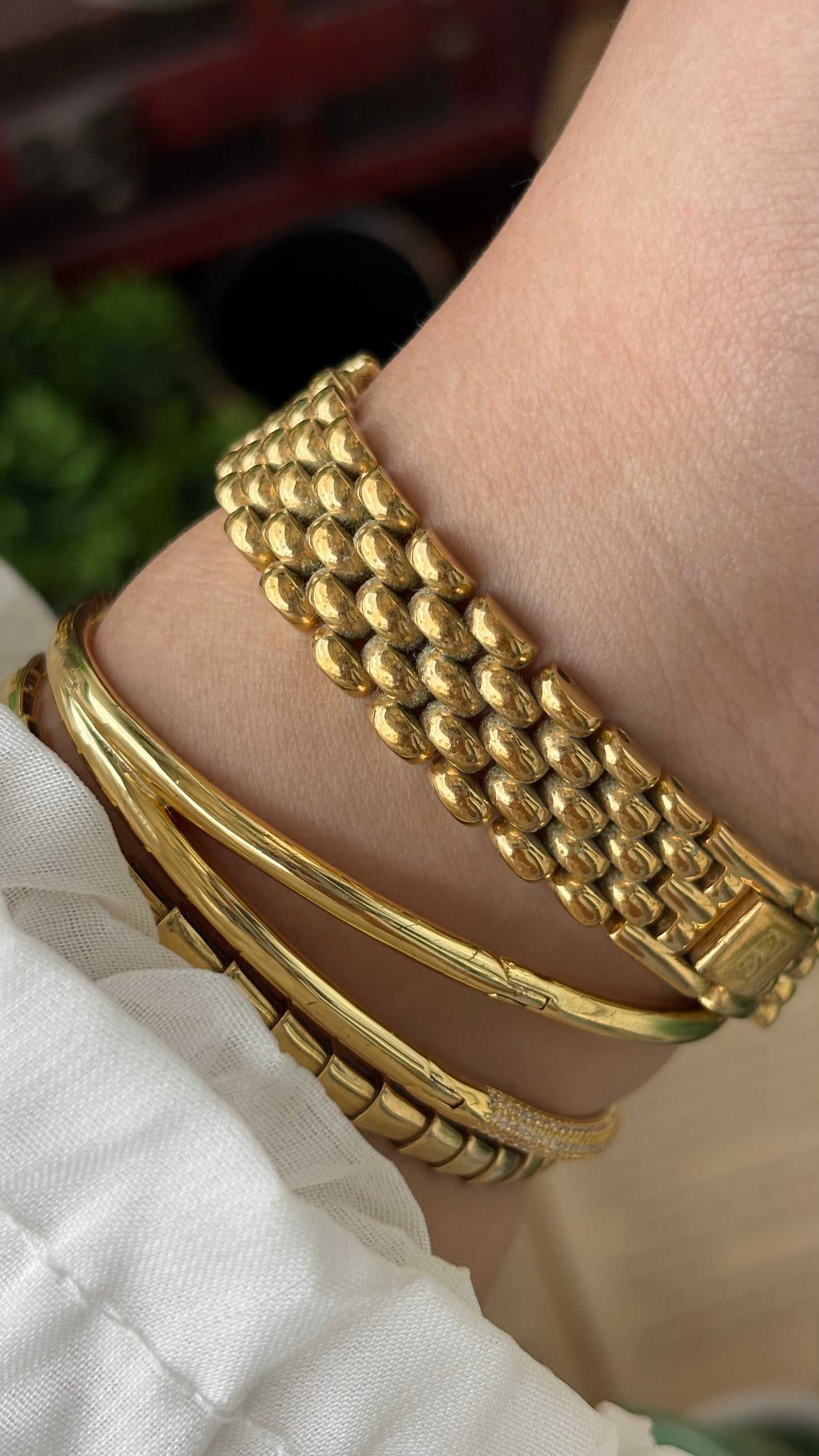 Rare Vintage Yumiko Kimijima Rhinestone Bezel Watch in Gold Tone Quartz