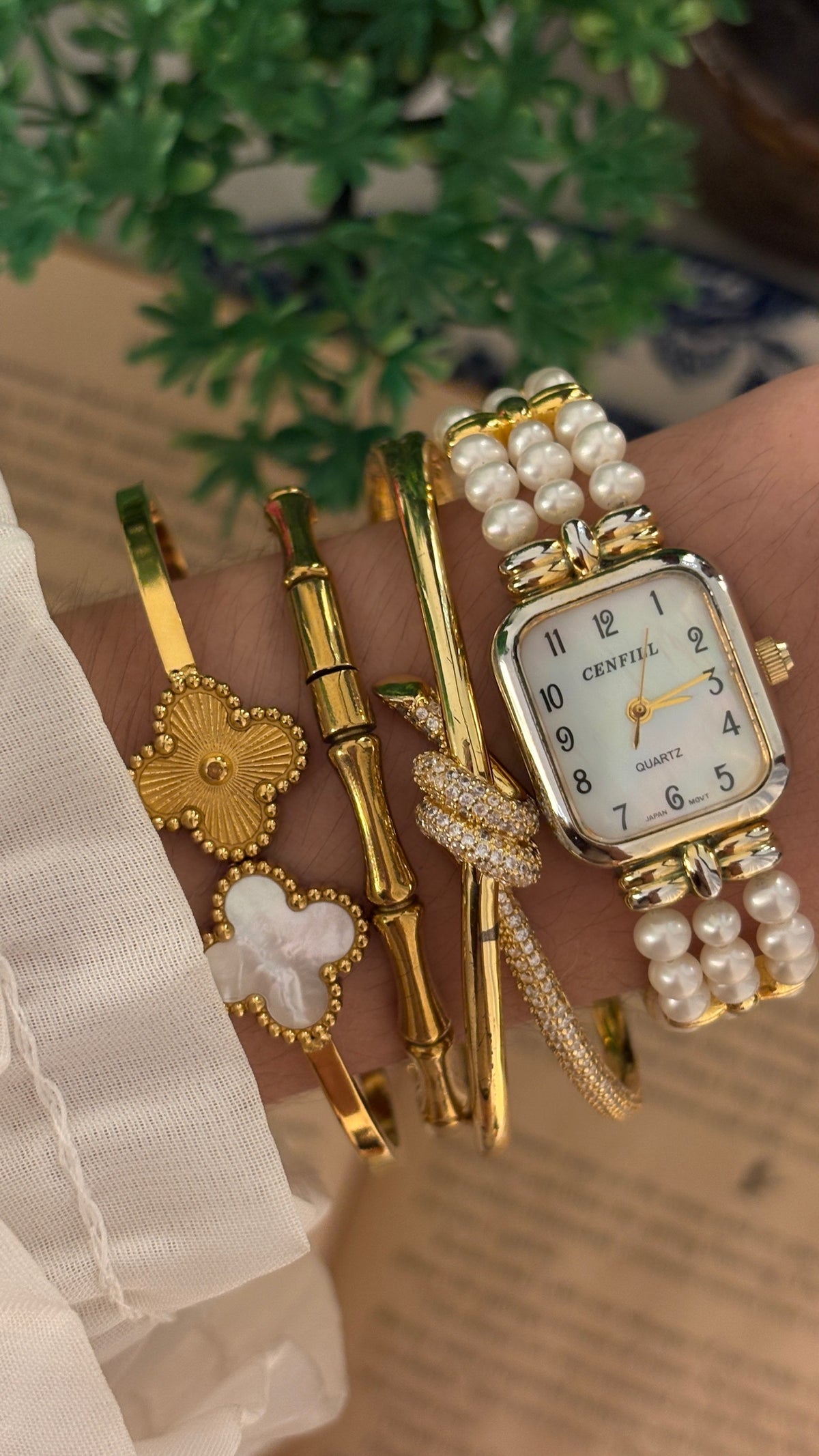 Rare Vintage Cenfill Faux Pearl Mother of Pearl Dial Bracelet Watch in Gold Tone Quartz