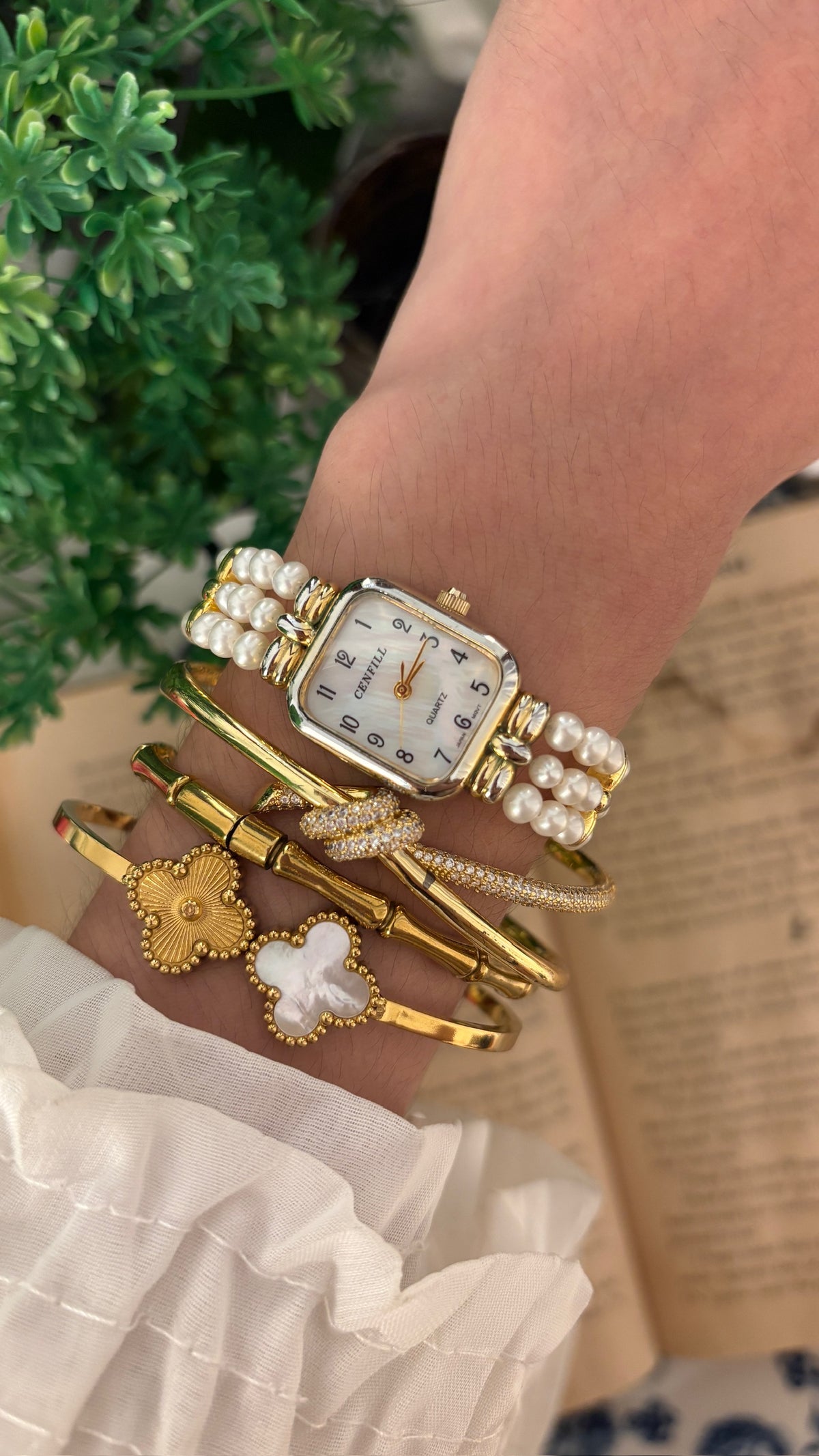 Rare Vintage Cenfill Faux Pearl Mother of Pearl Dial Bracelet Watch in Gold Tone Quartz