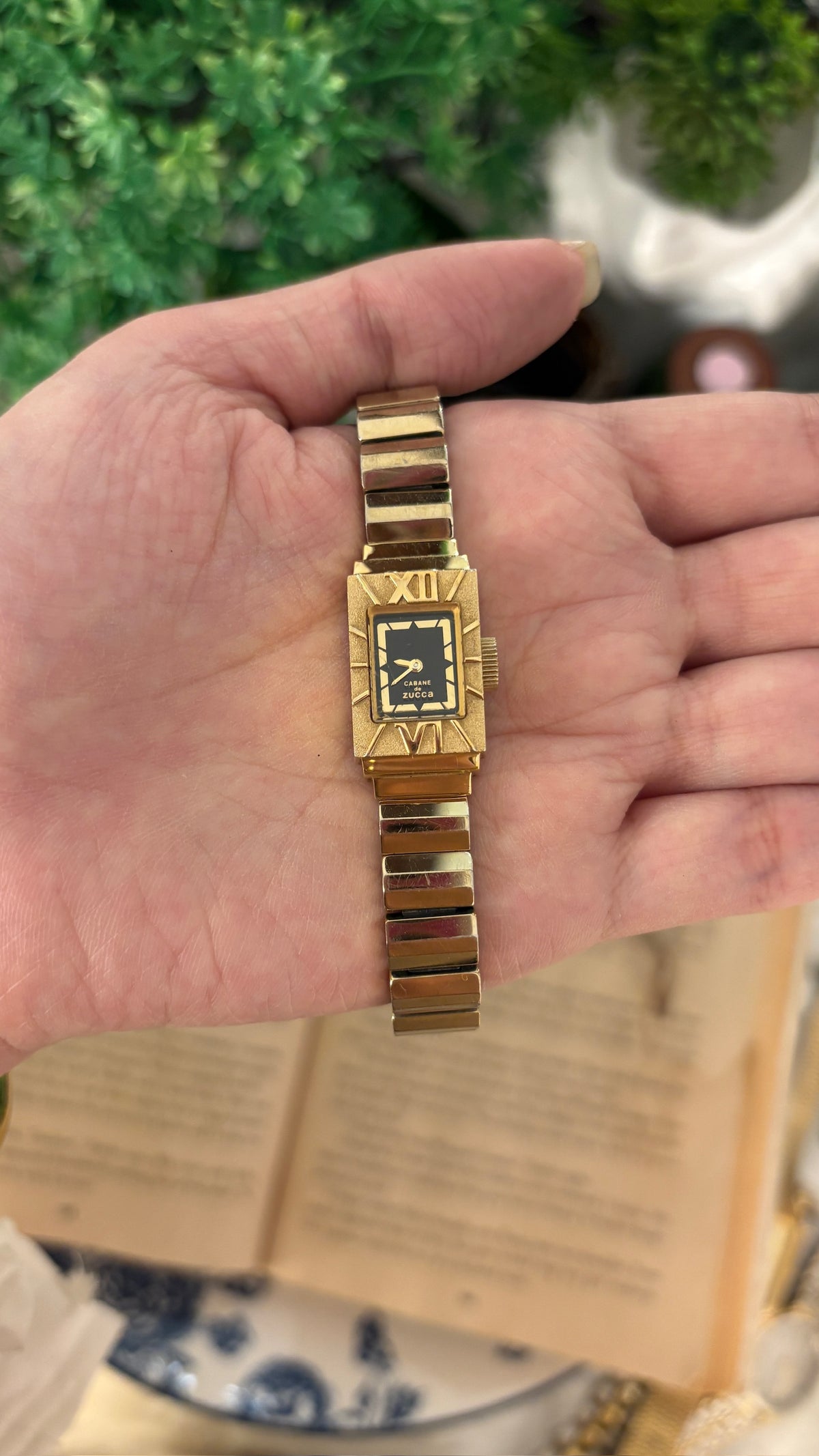 Rare Dainty Vintage Cabane De Zucca Roman Bezel Black Dial Watch in Gold Tone Quartz