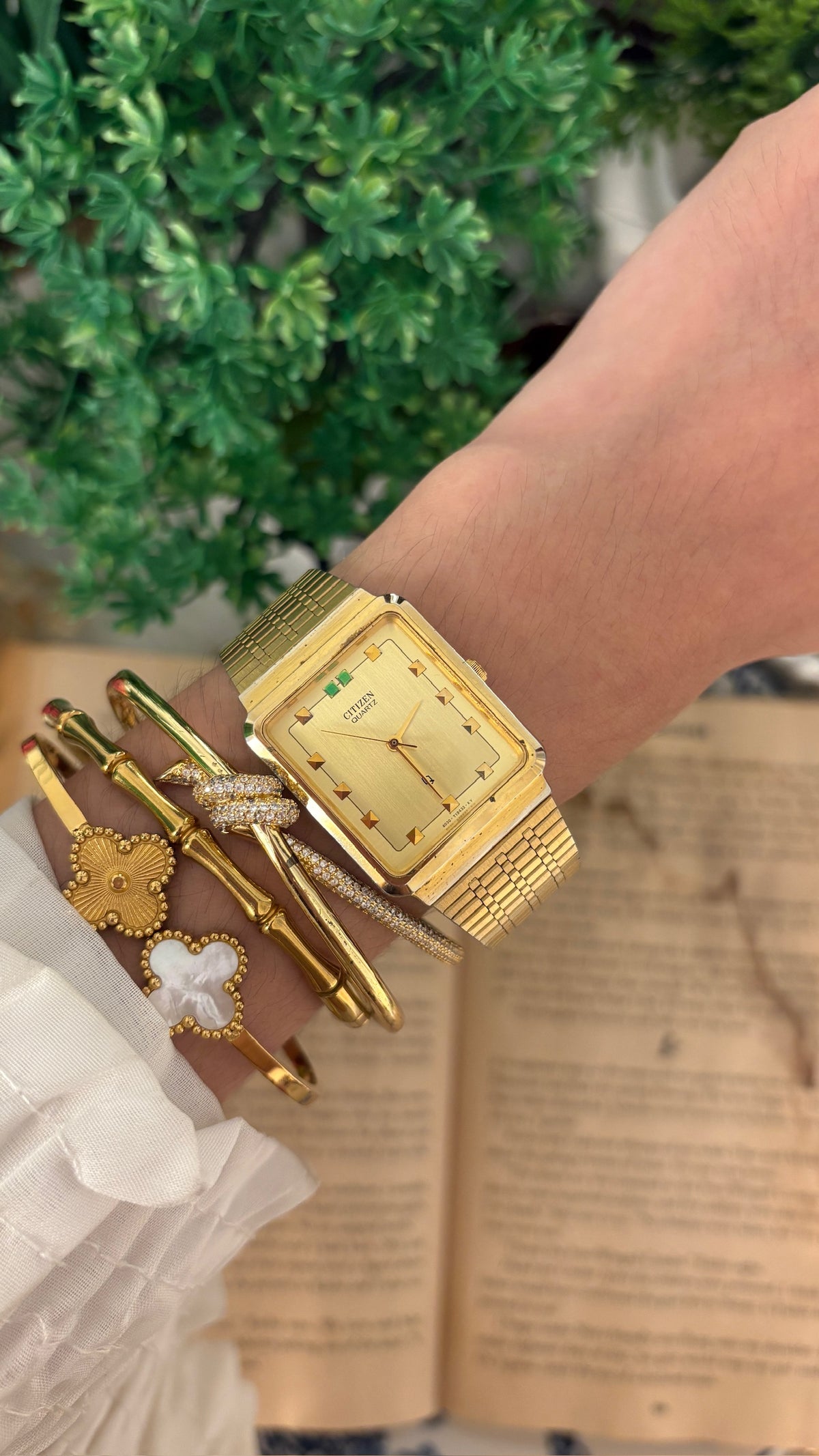 Rare Vintage Citizen Mens Tank Watch in Gold Tone Quartz