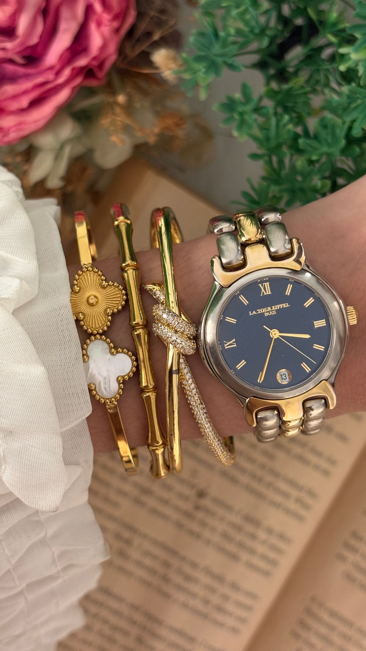Vintage La Tour Eiffel Paris Midnight Blue Dial Date Window Mens Watch in Two-Tone Quartz