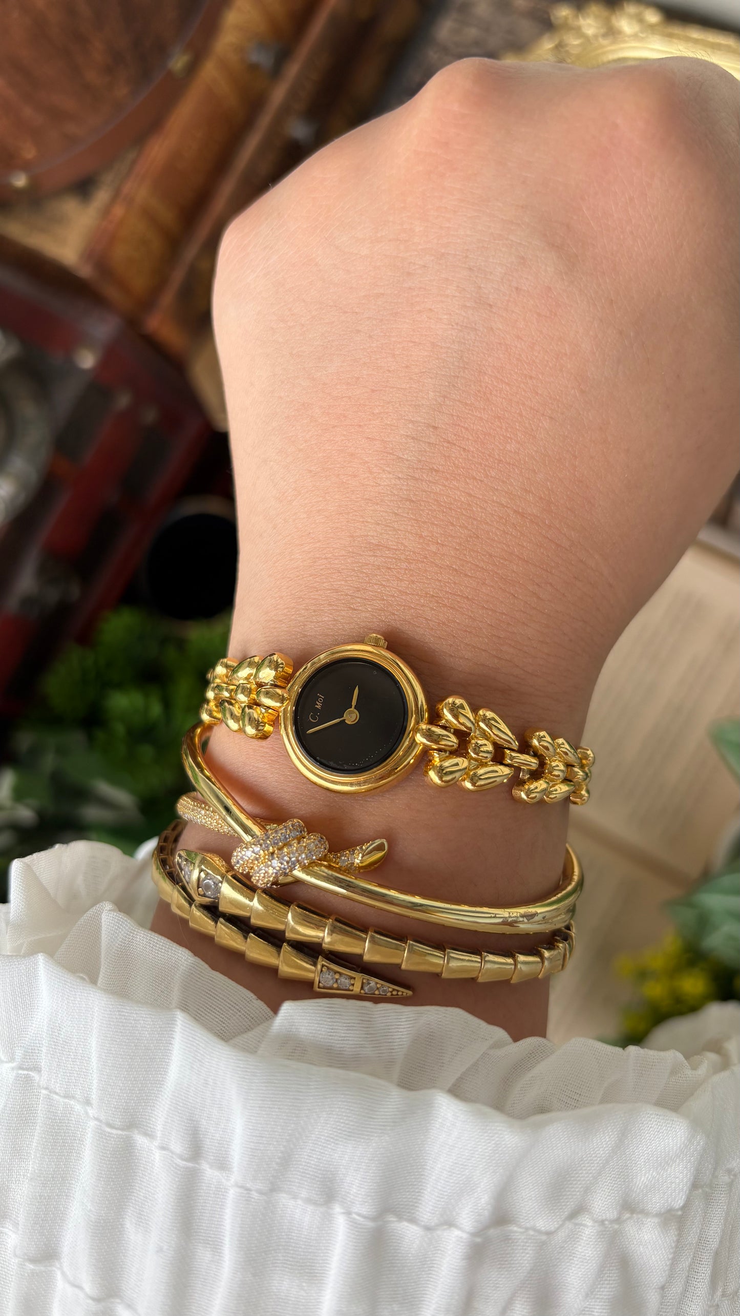Vintage Dainty C.Moi Bracelet Watch in Gold Tone Black Minimalist Dial Quartz