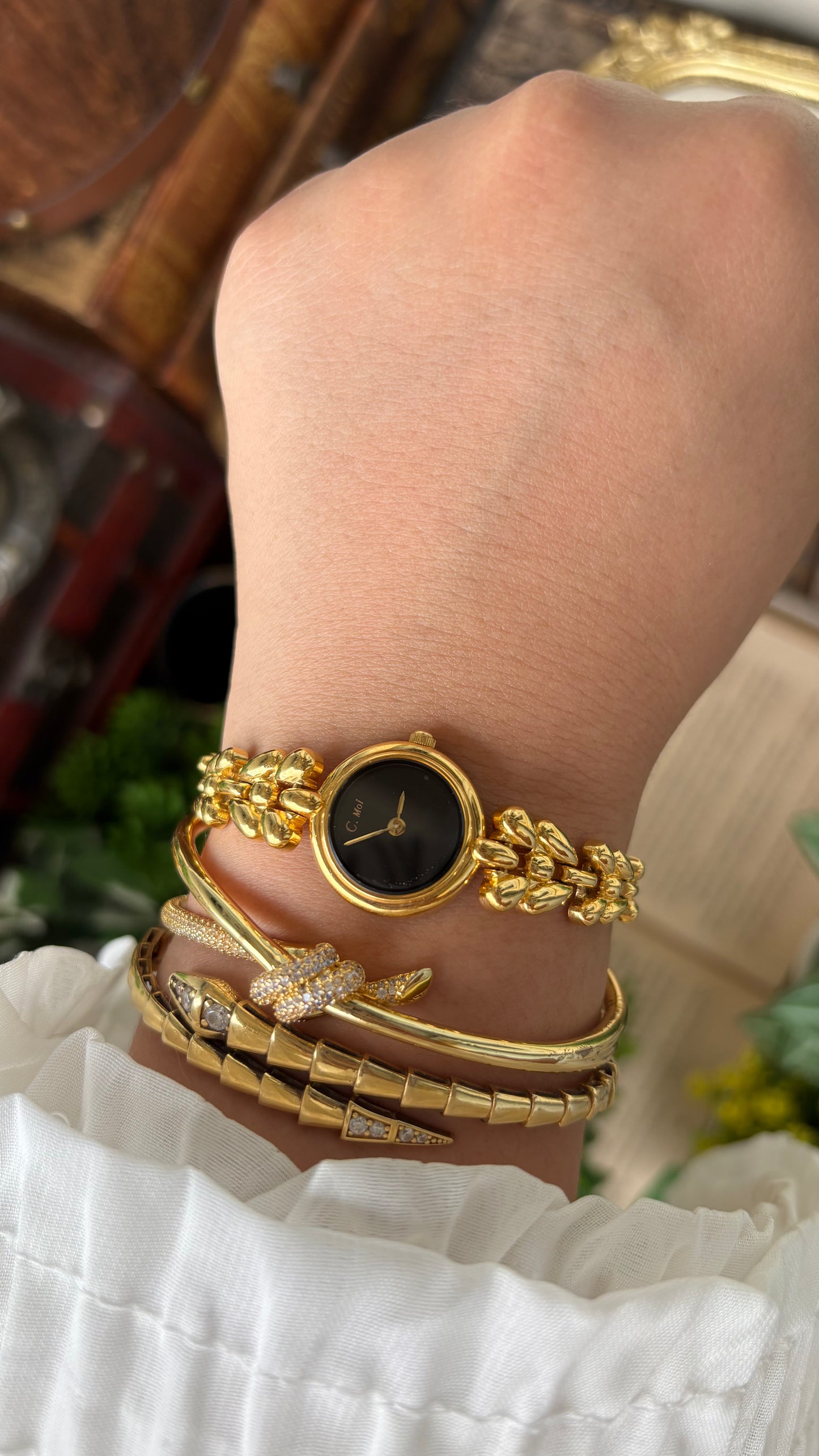 Vintage Dainty C.Moi Bracelet Watch in Gold Tone Black Minimalist Dial Quartz