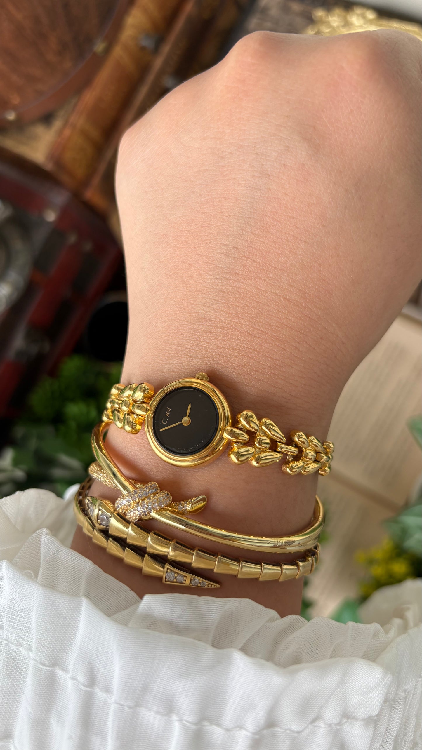 Vintage Dainty C.Moi Bracelet Watch in Gold Tone Black Minimalist Dial Quartz