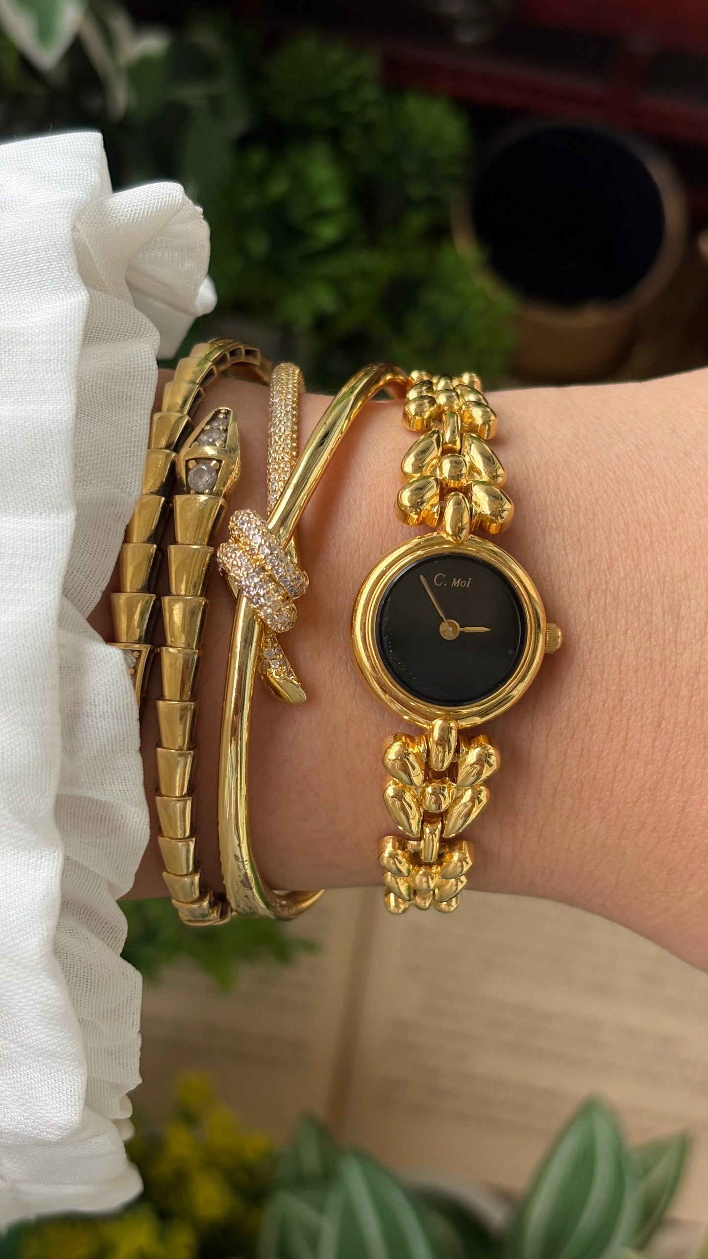 Vintage Dainty C.Moi Bracelet Watch in Gold Tone Black Minimalist Dial Quartz