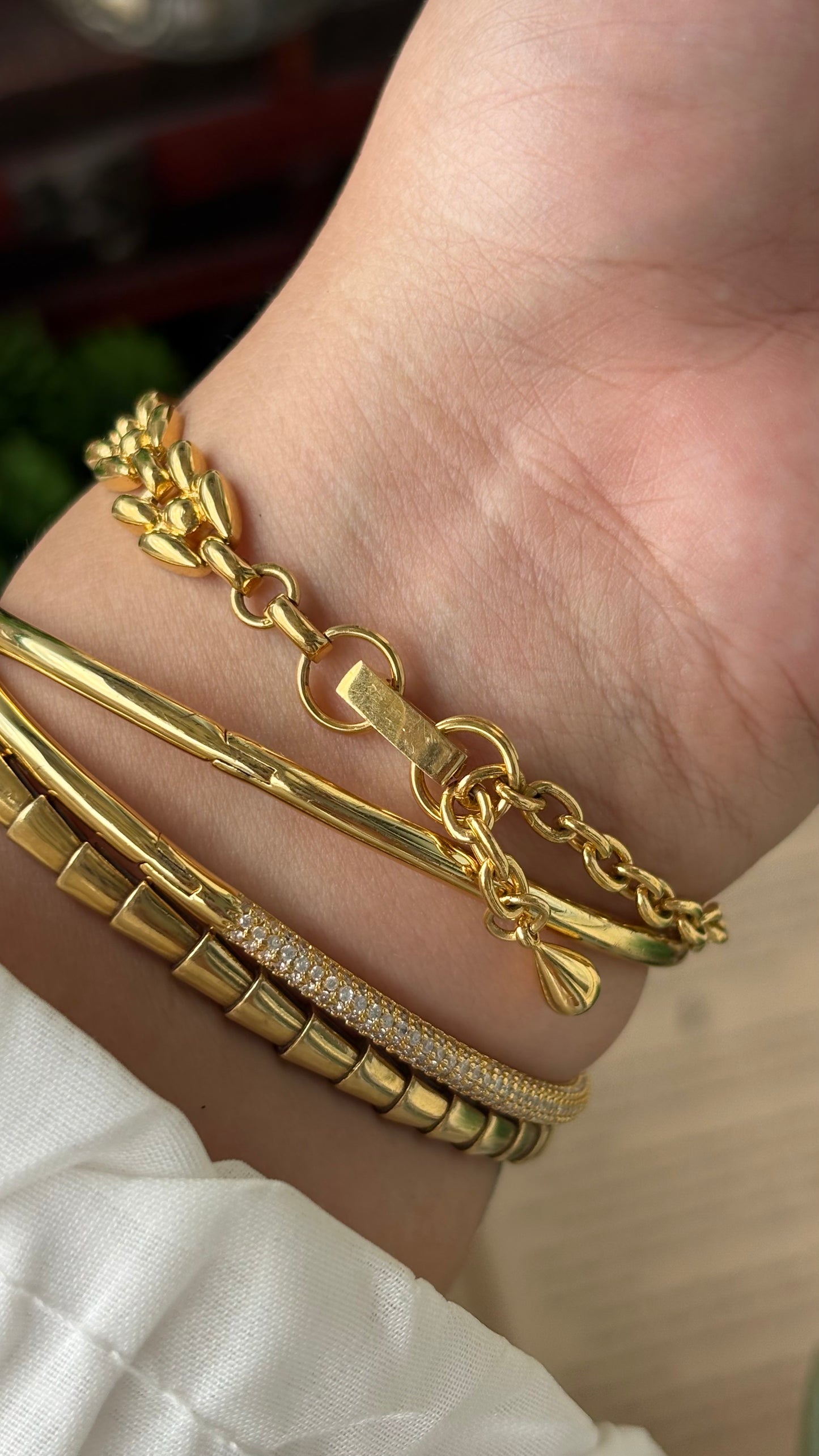 Vintage Dainty C.Moi Bracelet Watch in Gold Tone Black Minimalist Dial Quartz