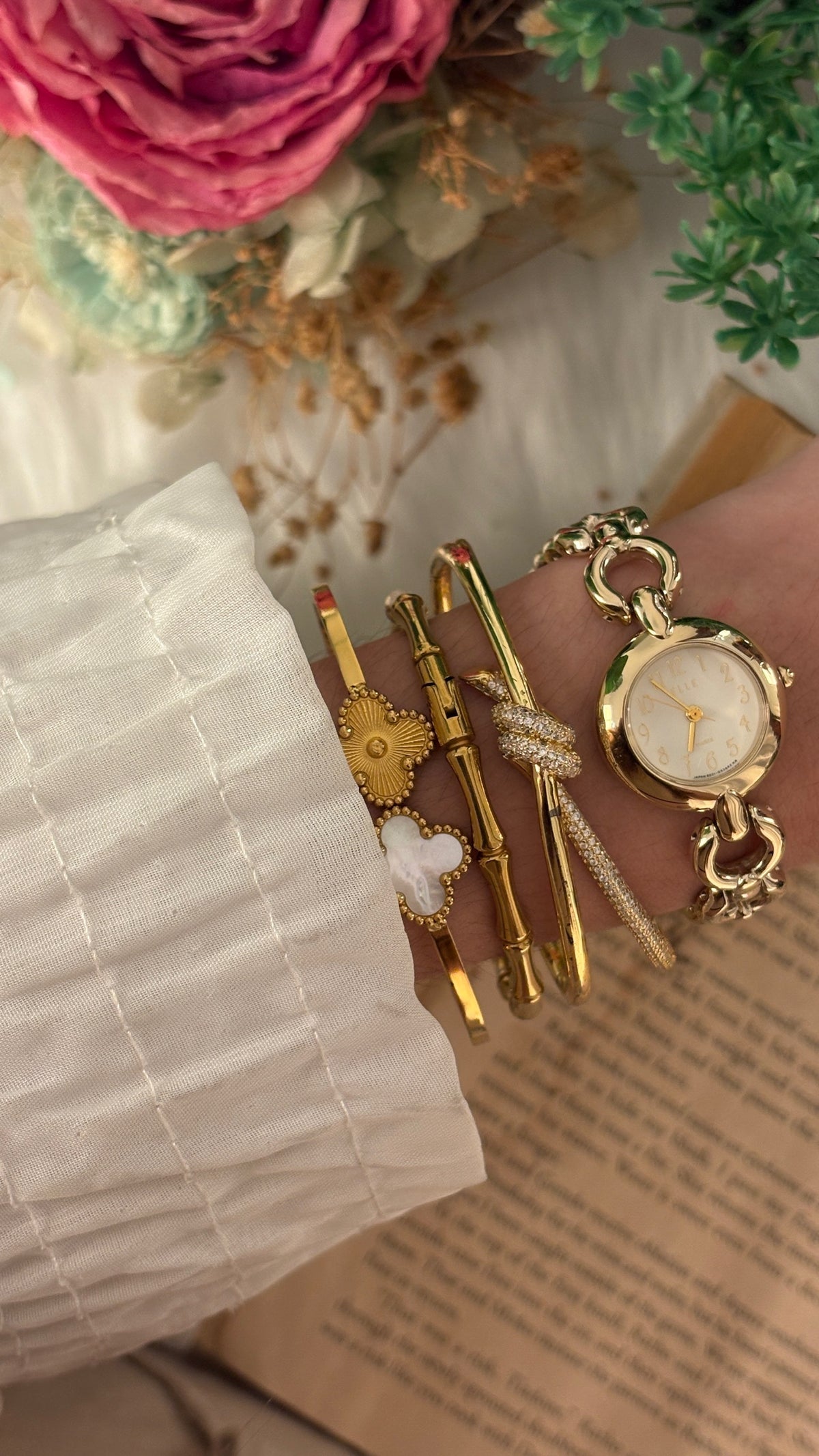 Rare Vintage Elle Paris Bracelet Watch in Gold Tone Quartz