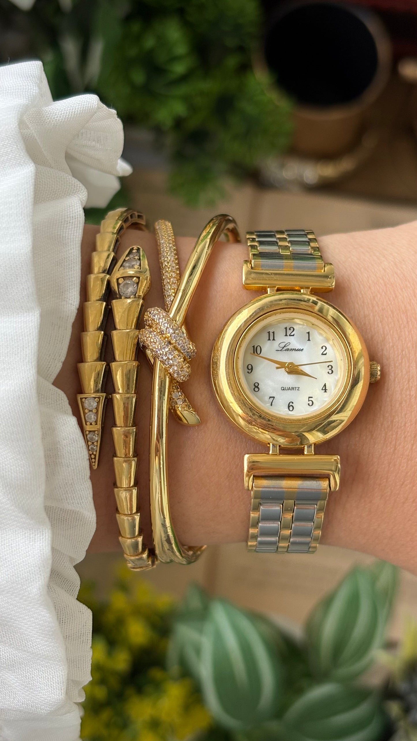 Vintage Lamue Watch in Two-Tone Mother of Pearl Dial Quartz