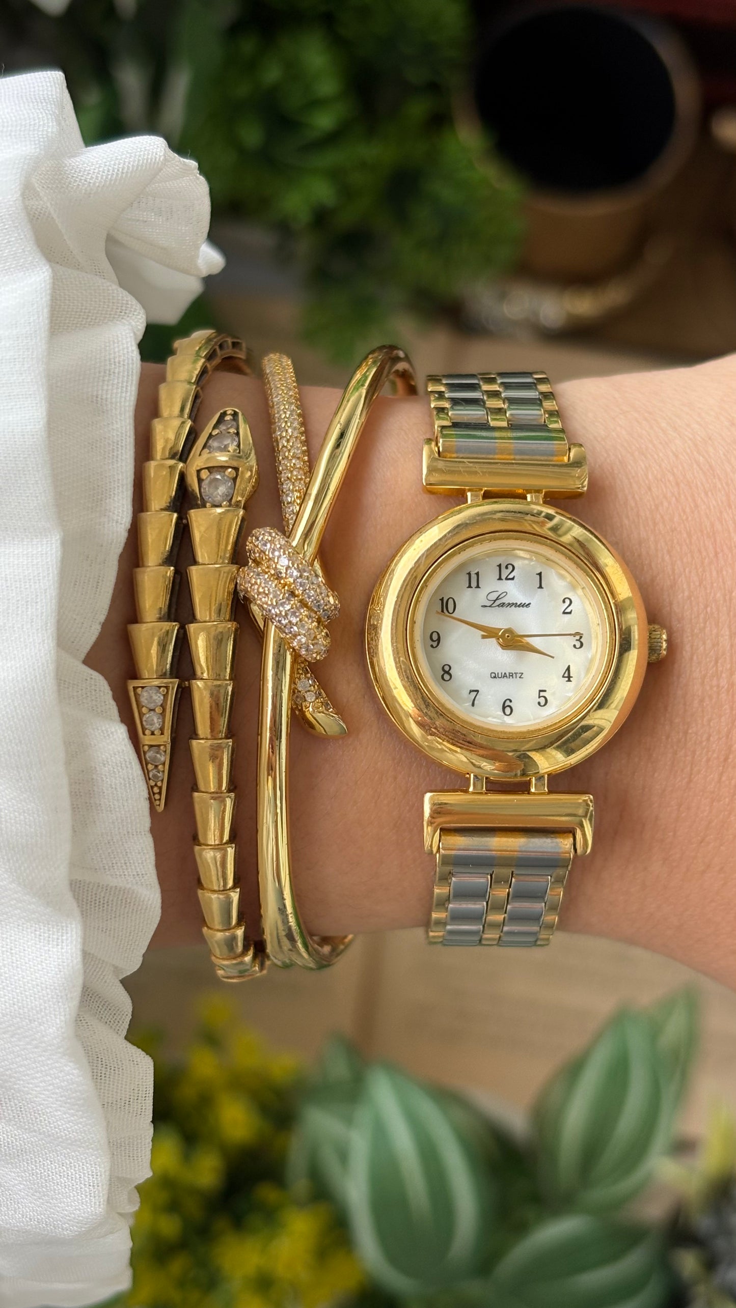 Vintage Lamue Watch in Two-Tone Mother of Pearl Dial Quartz