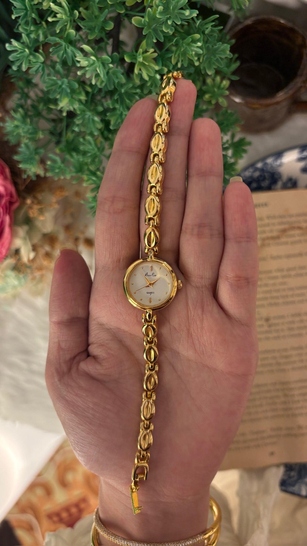 Rare Vintage Sunrise Bracelet Watch in Gold Tone Quartz
