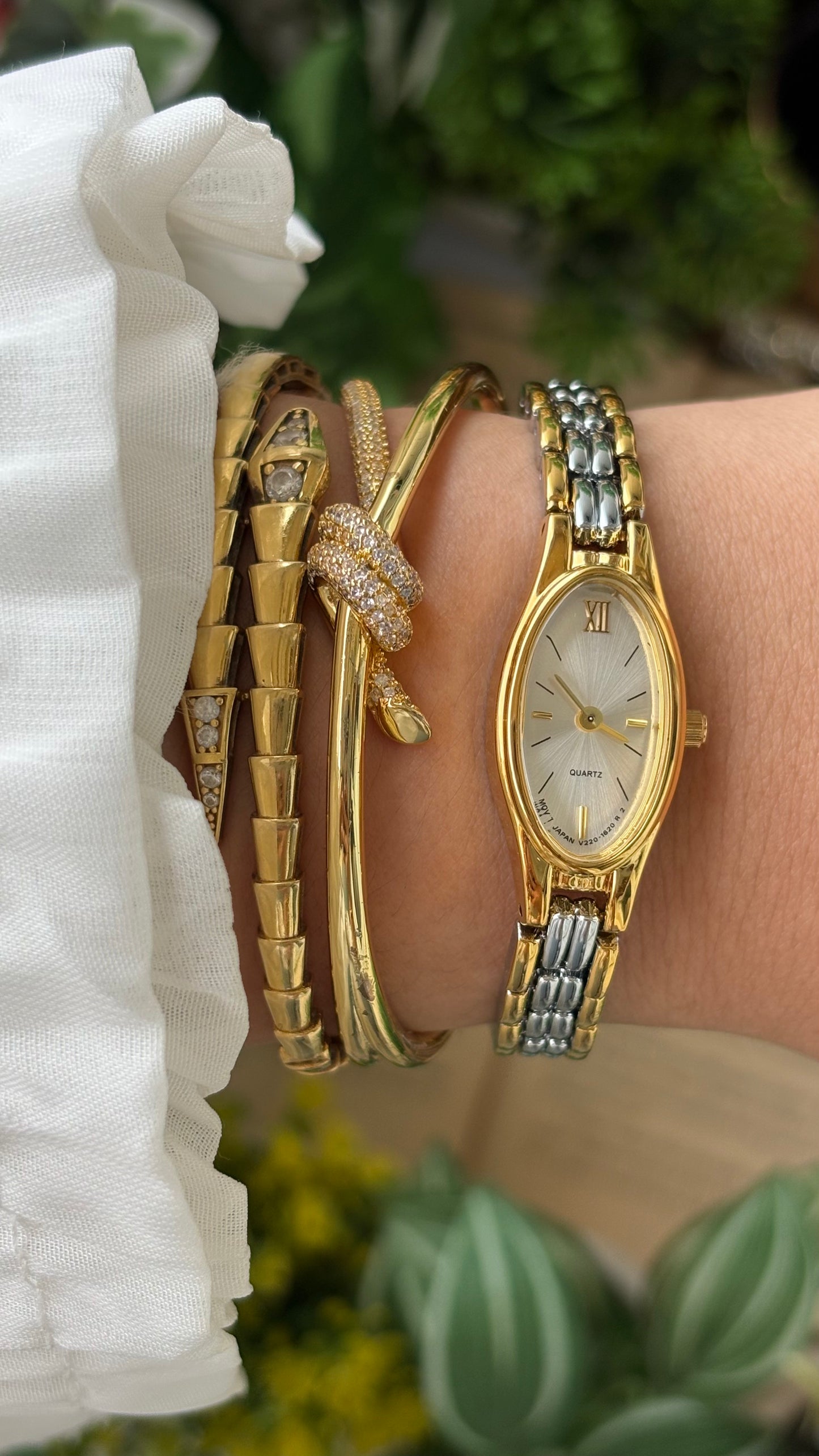 Extremely Rare Vintage Omedly Watch in Two-Tone Slim Oval Dial Seiko Inspired Quartz