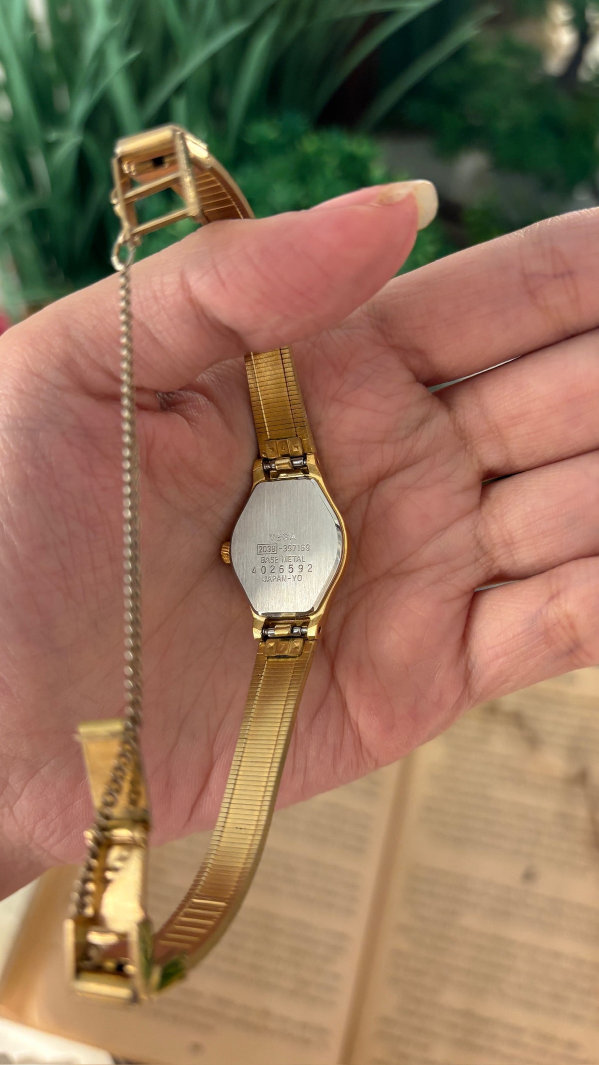 Rare Vintage Vega Citizen Textured Bezel Watch in Gold Tone Quartz