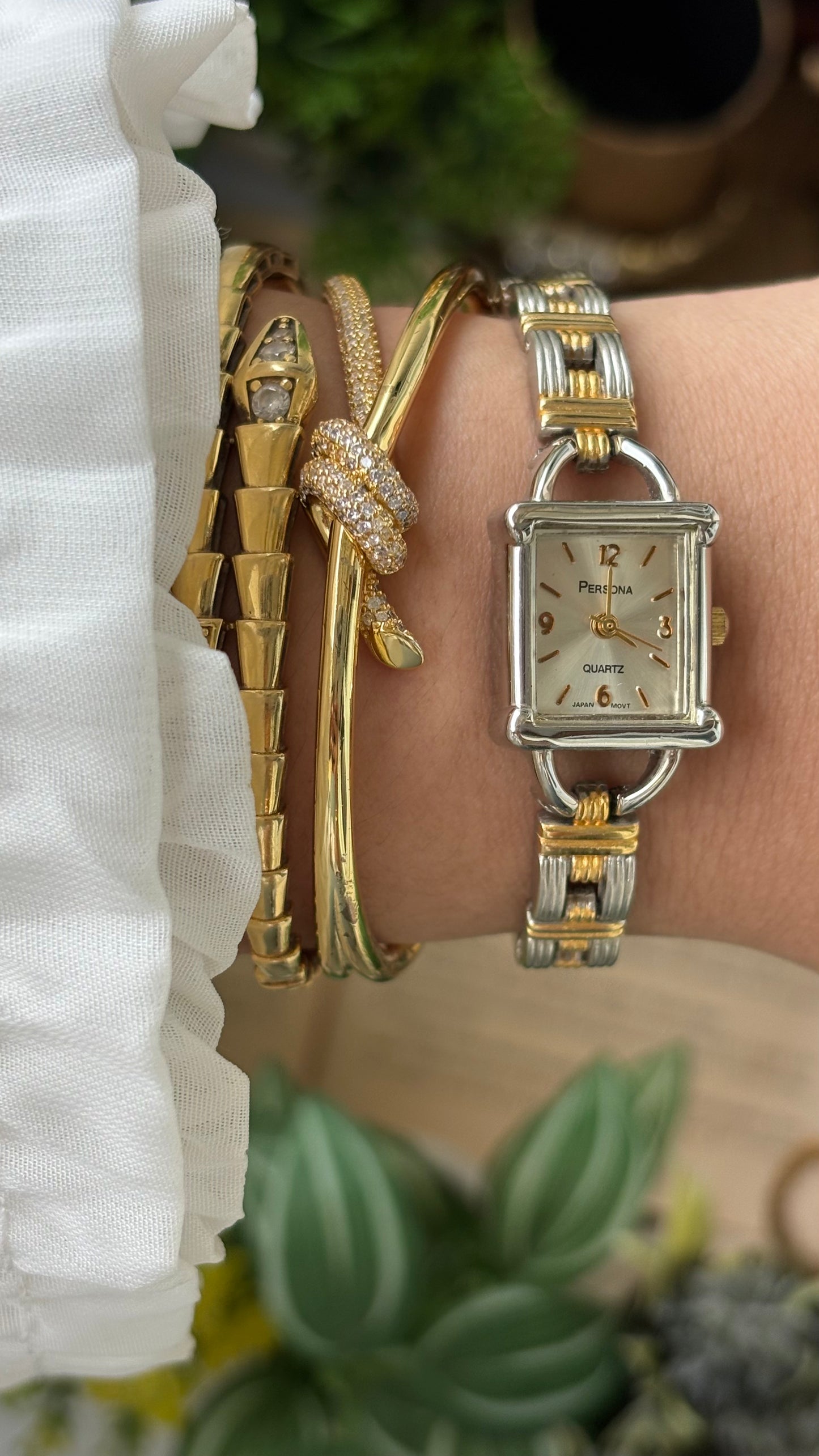 Vintage Persona Dainty Rare Chain Watch in Two-Tone Quartz Lock Style