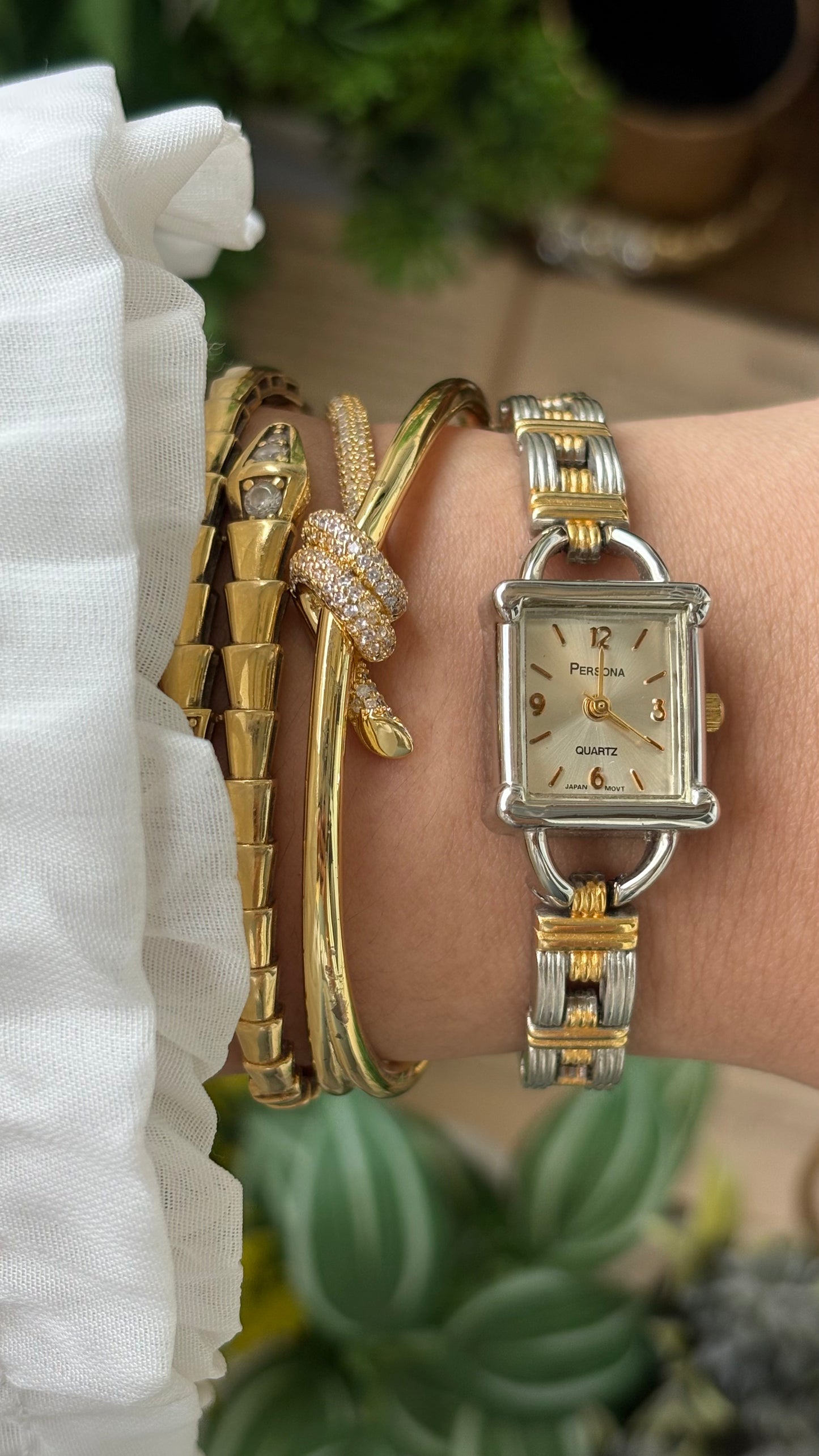 Vintage Persona Dainty Rare Chain Watch in Two-Tone Quartz Lock Style