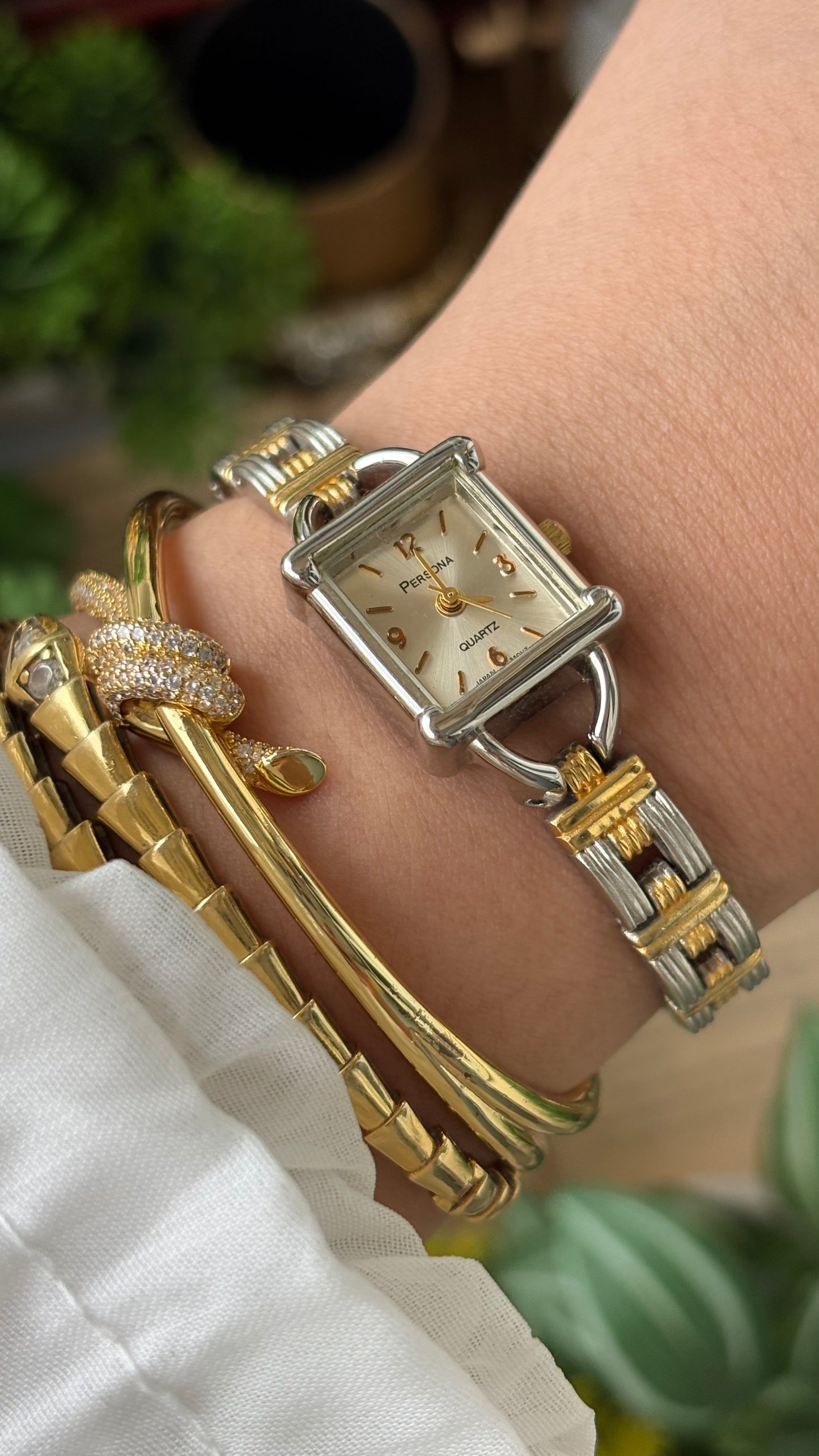 Vintage Persona Dainty Rare Chain Watch in Two-Tone Quartz Lock Style