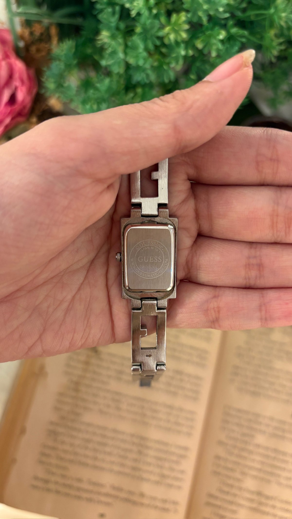 Vintage Guess Black Dial Logo Tank Bracelet Watch in Silver Tone Quartz