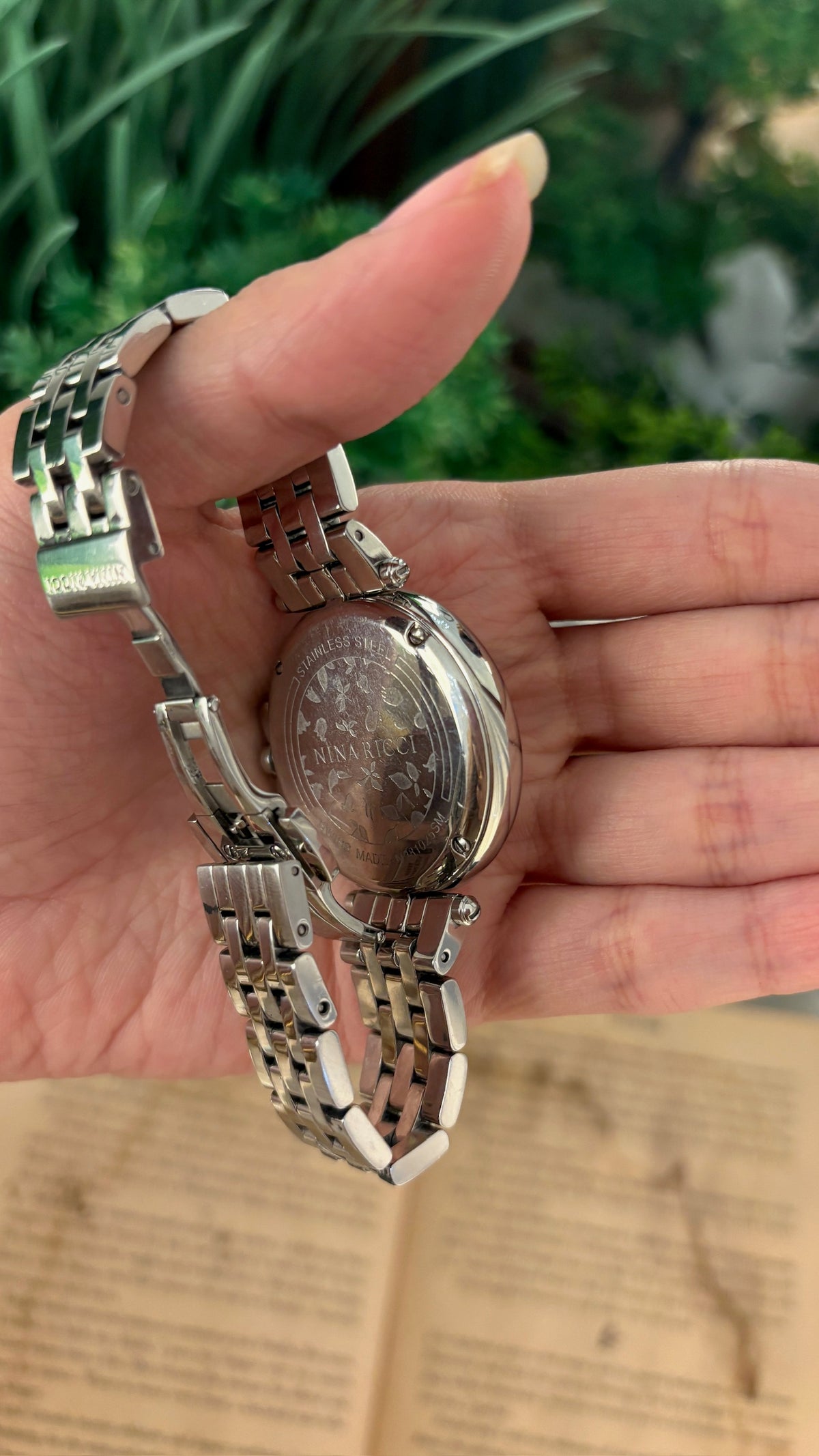 Rare Vintage Nina Ricci Blossom Dial Twisted Accent in Silver Tone Quartz