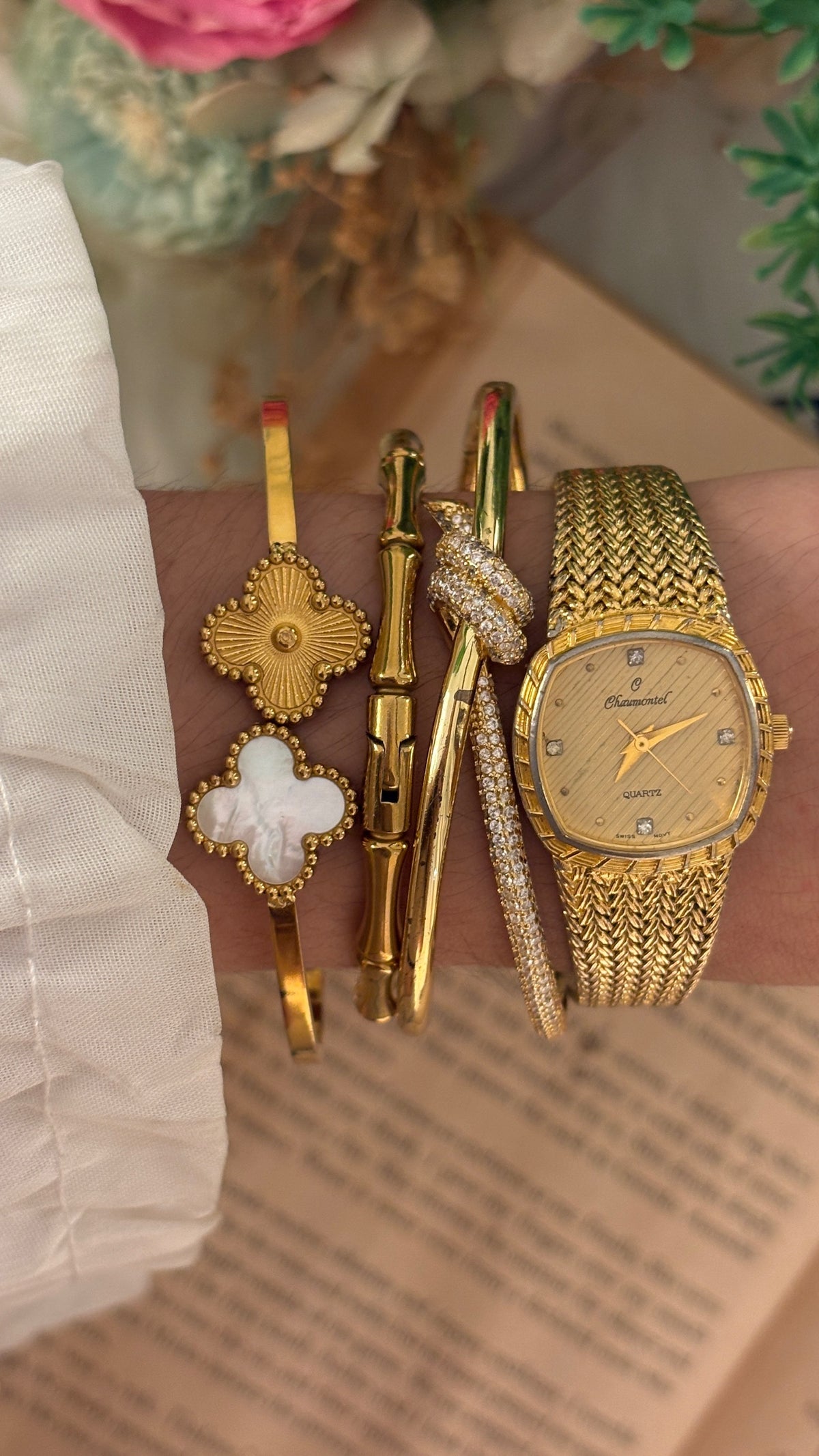 Rare Vintage Chaumontel Mesh Dress Watch in Gold Tone Quartz