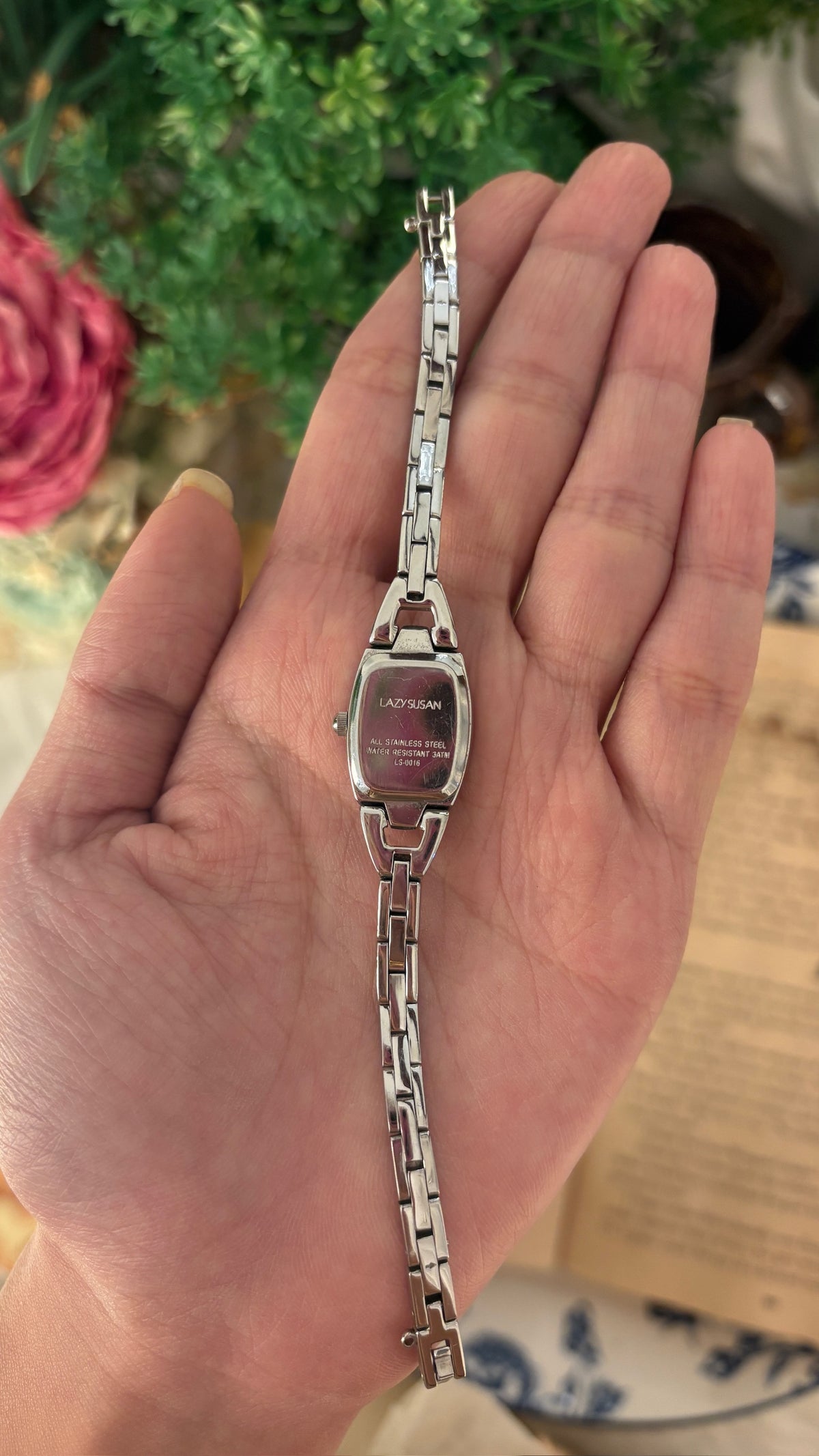 Rare Dainty Vintage Lazy Susan Eye Mother of Pearl Dial Watch in Silver Tone Quartz