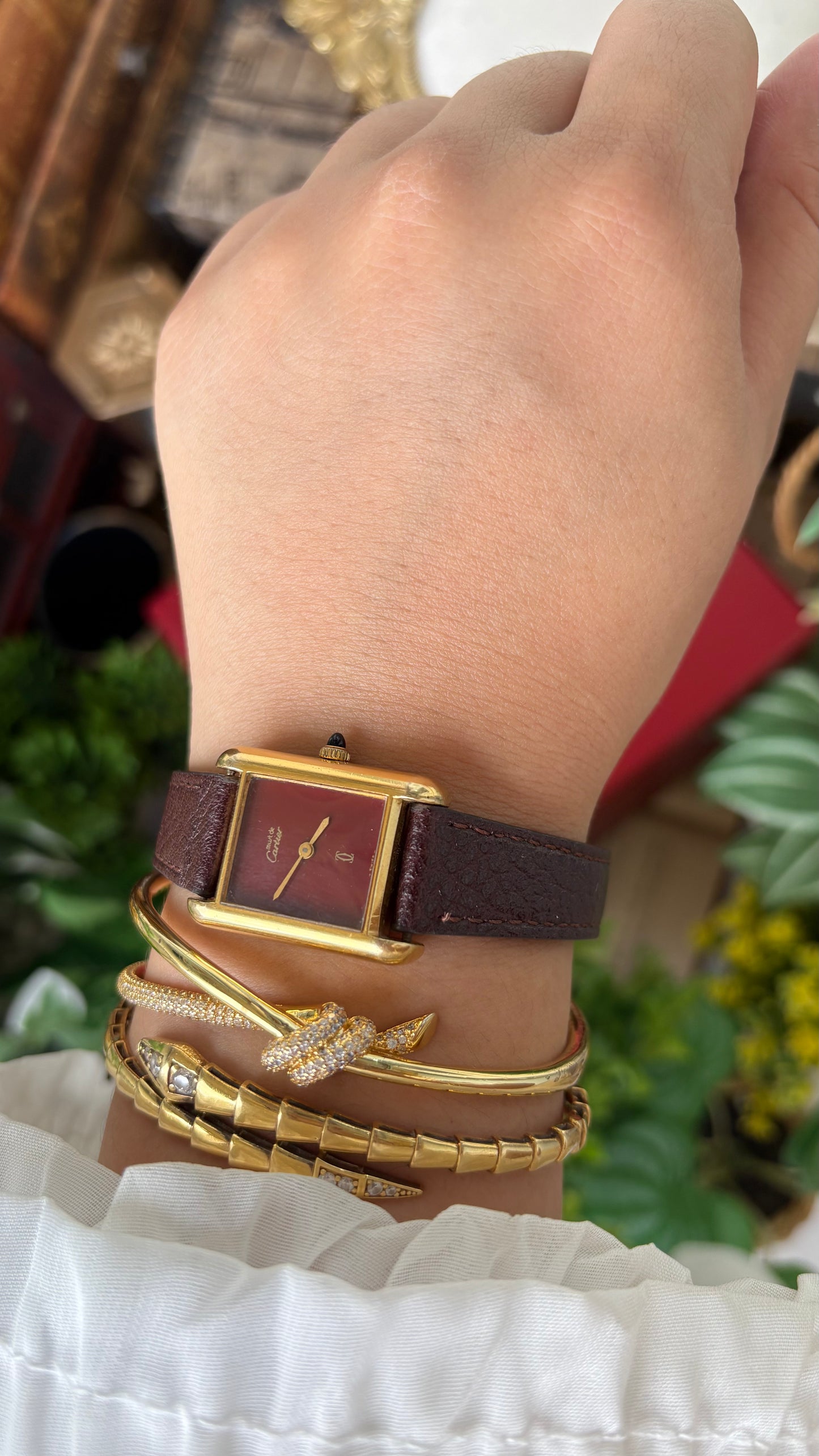 Extremely Rare Vintage 1980s Must De Tank Cartier Vermeil Manual Winding Watch in Burgundy Leather Burgundy Red Dial Gold Tone Case