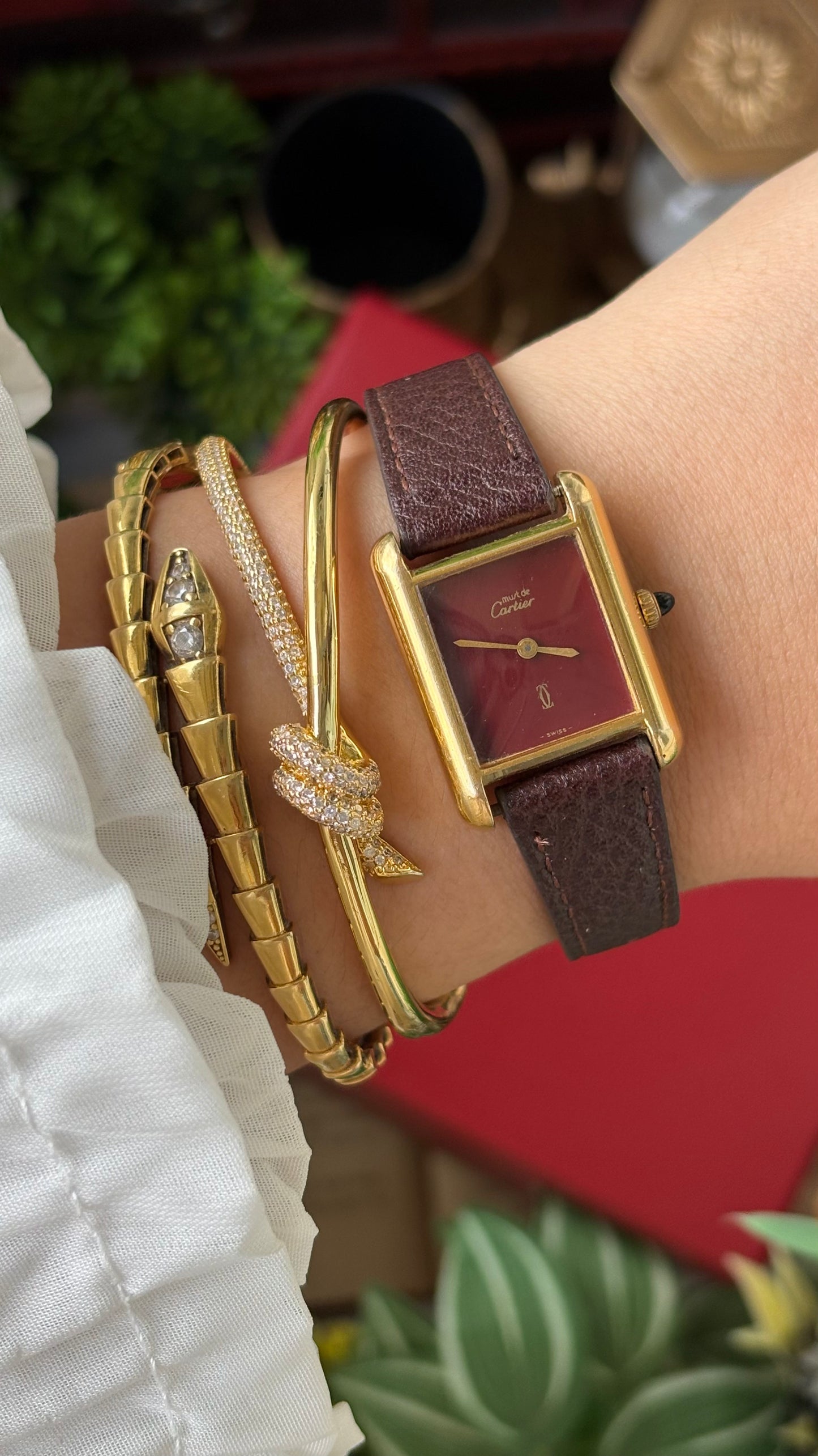 Extremely Rare Vintage 1980s Must De Tank Cartier Vermeil Manual Winding Watch in Burgundy Leather Burgundy Red Dial Gold Tone Case