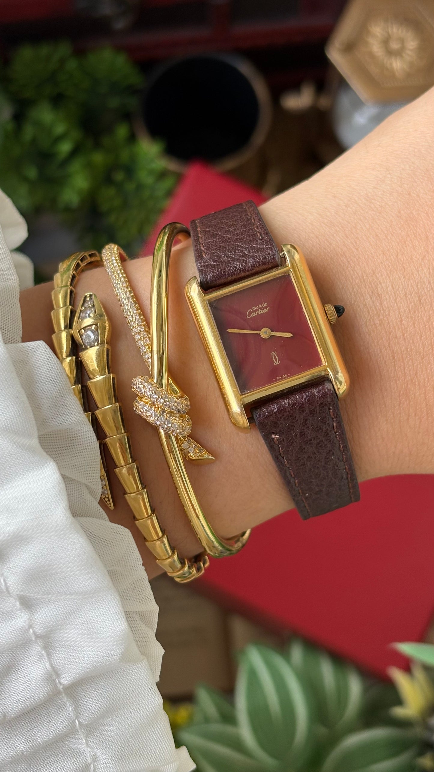 Extremely Rare Vintage 1980s Must De Tank Cartier Vermeil Manual Winding Watch in Burgundy Leather Burgundy Red Dial Gold Tone Case