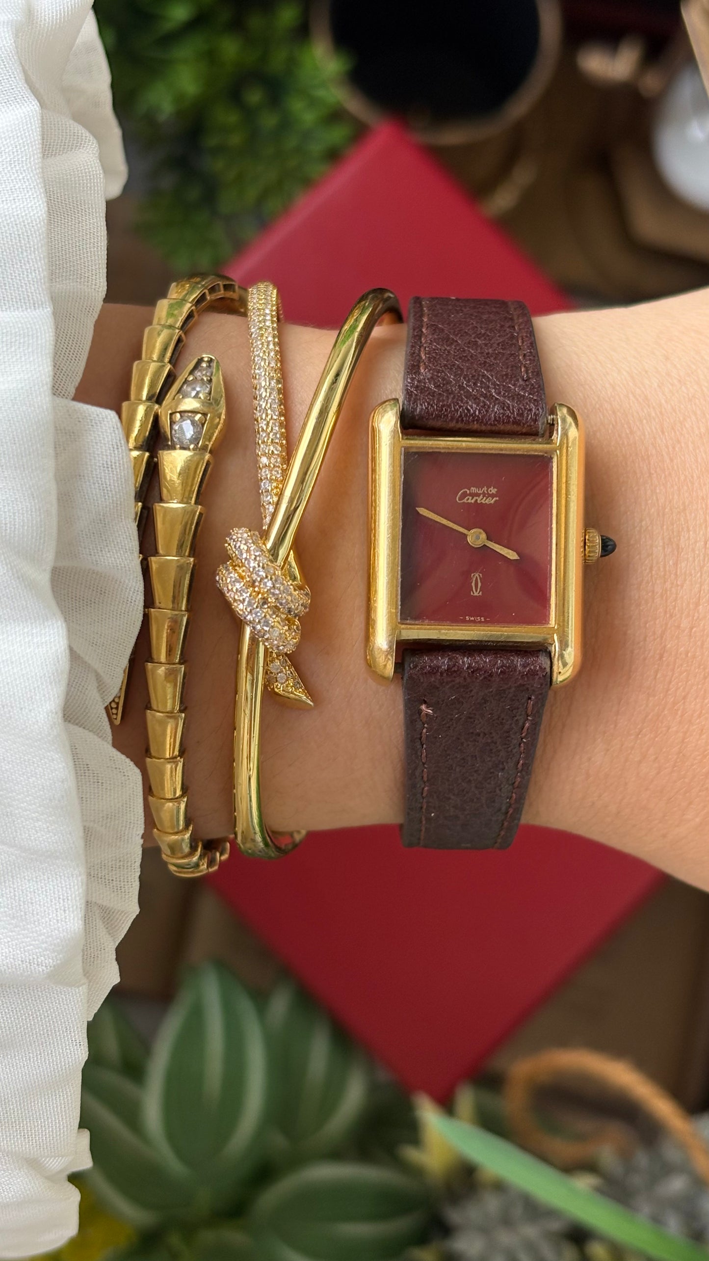 Extremely Rare Vintage 1980s Must De Tank Cartier Vermeil Manual Winding Watch in Burgundy Leather Burgundy Red Dial Gold Tone Case