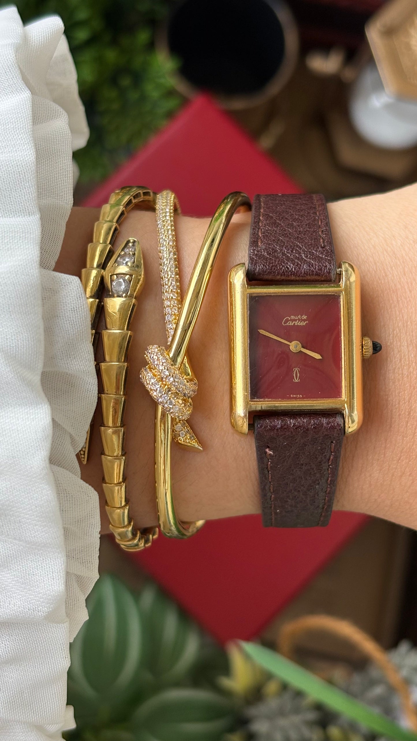 Extremely Rare Vintage 1980s Must De Tank Cartier Vermeil Manual Winding Watch in Burgundy Leather Burgundy Red Dial Gold Tone Case