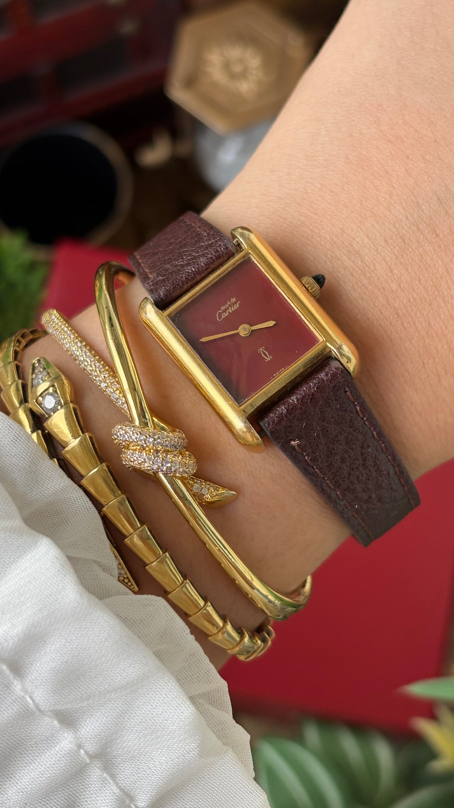 Extremely Rare Vintage 1980s Must De Tank Cartier Vermeil Manual Winding Watch in Burgundy Leather Burgundy Red Dial Gold Tone Case