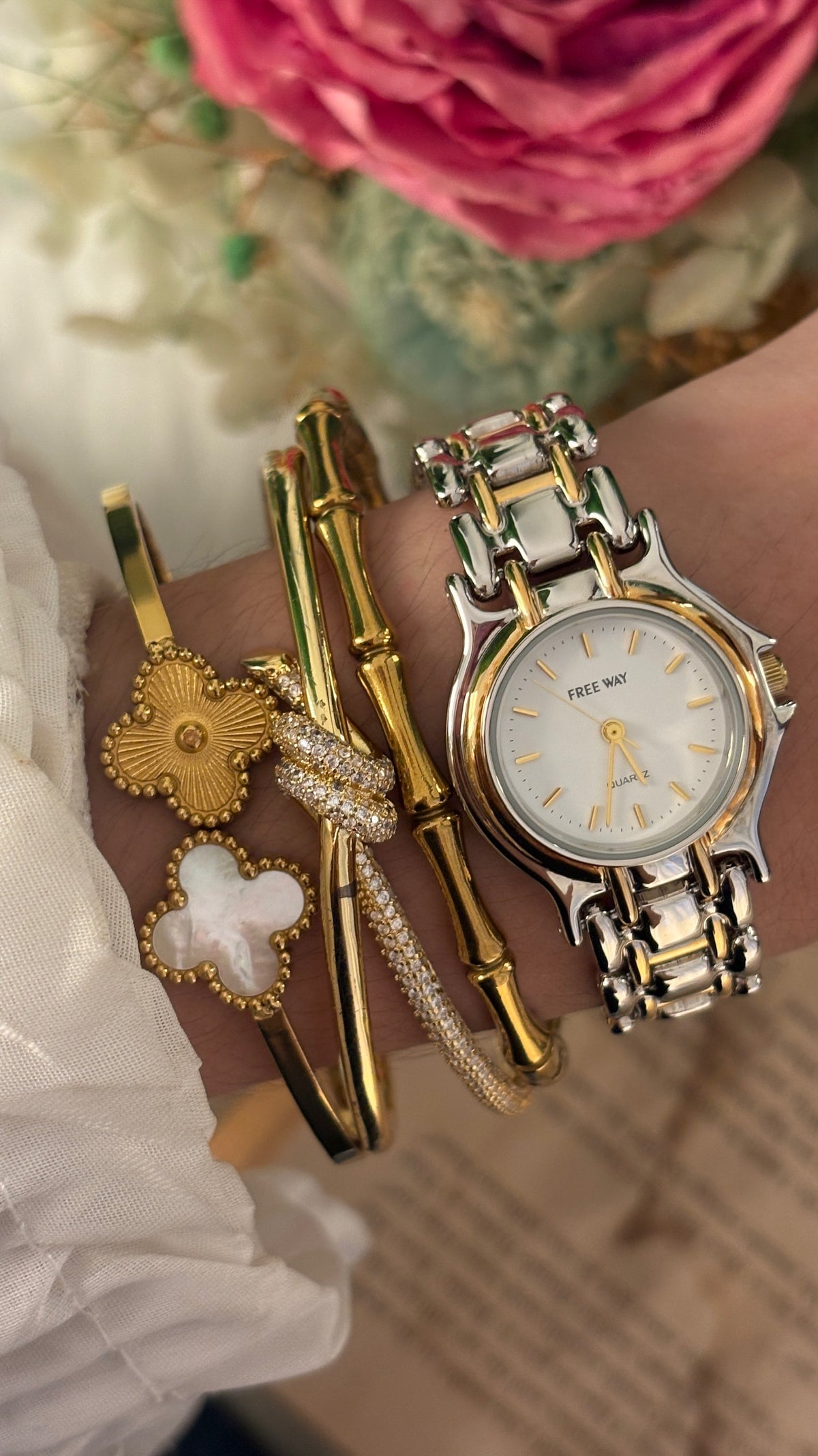Vintage Freeway Citizen Classic Watch in Two-Tone Quartz
