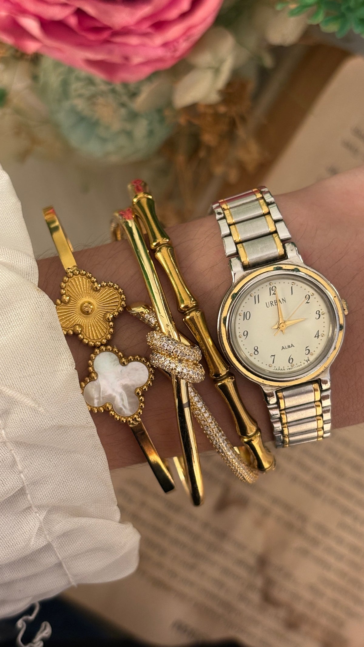 Vintage Urban Alba Seiko Classic Watch in Two-Tone Quartz