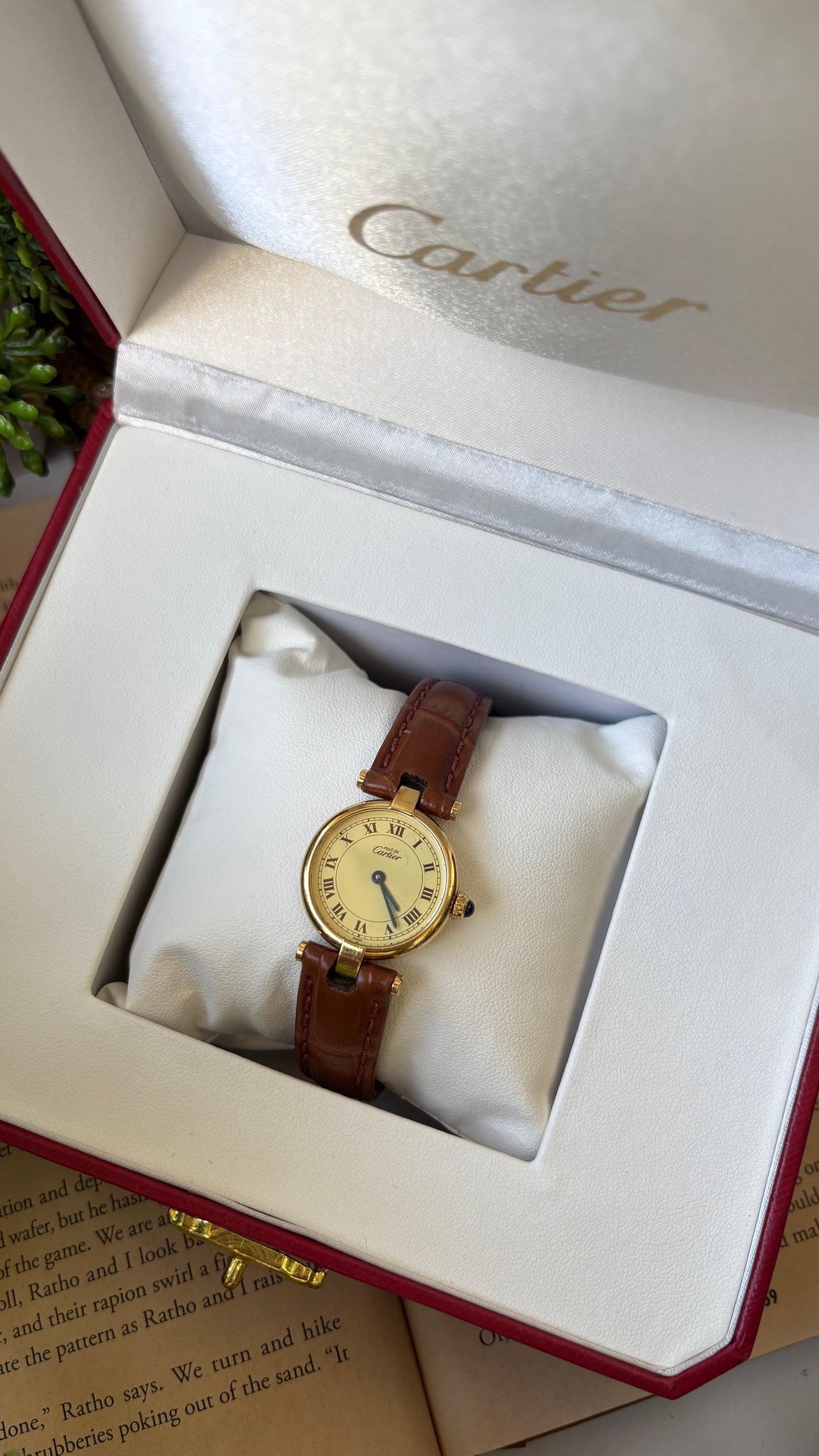 Extremely Rare 1980s Vintage Cartier Must de Vendôme Vermeil in Brown Leather Gold Tone